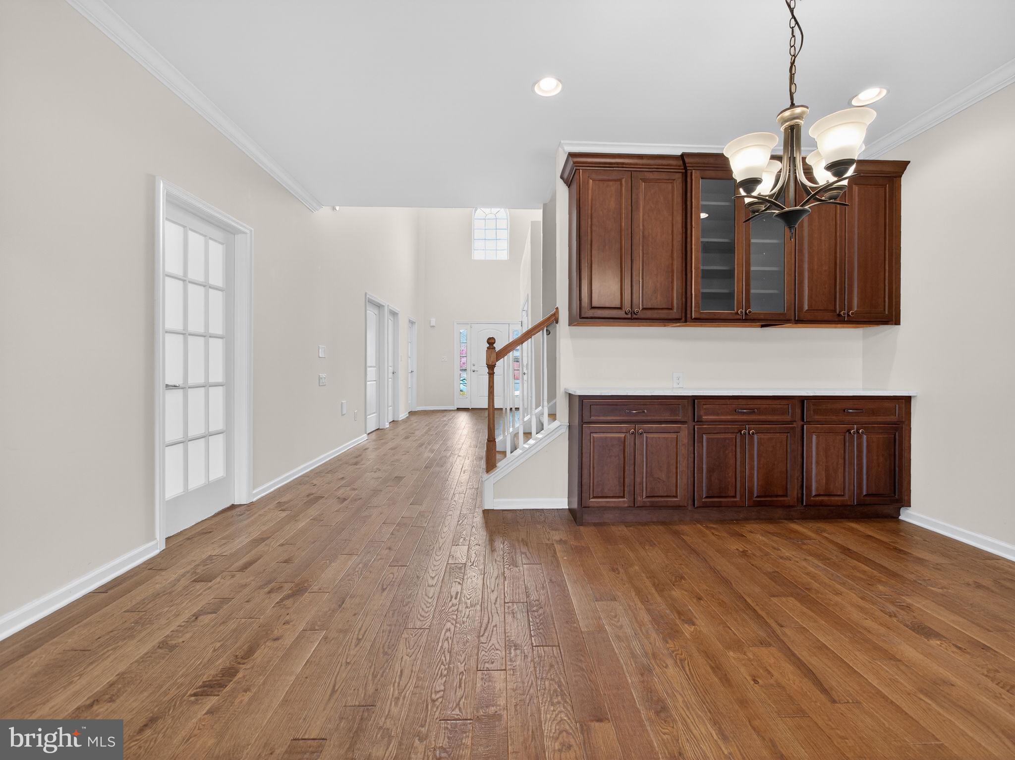 INDIAN CREEK - Residential