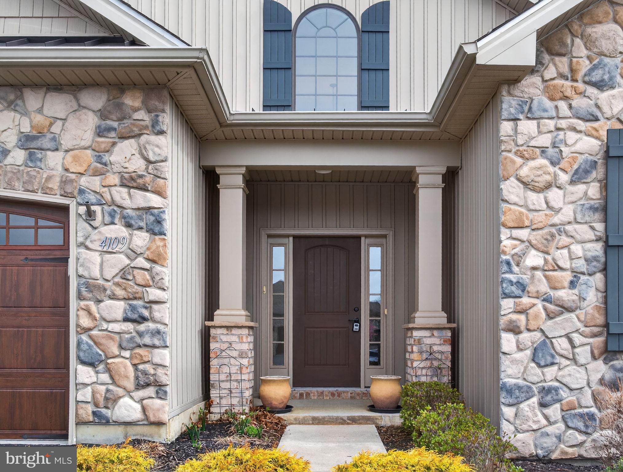 INDIAN CREEK - Residential