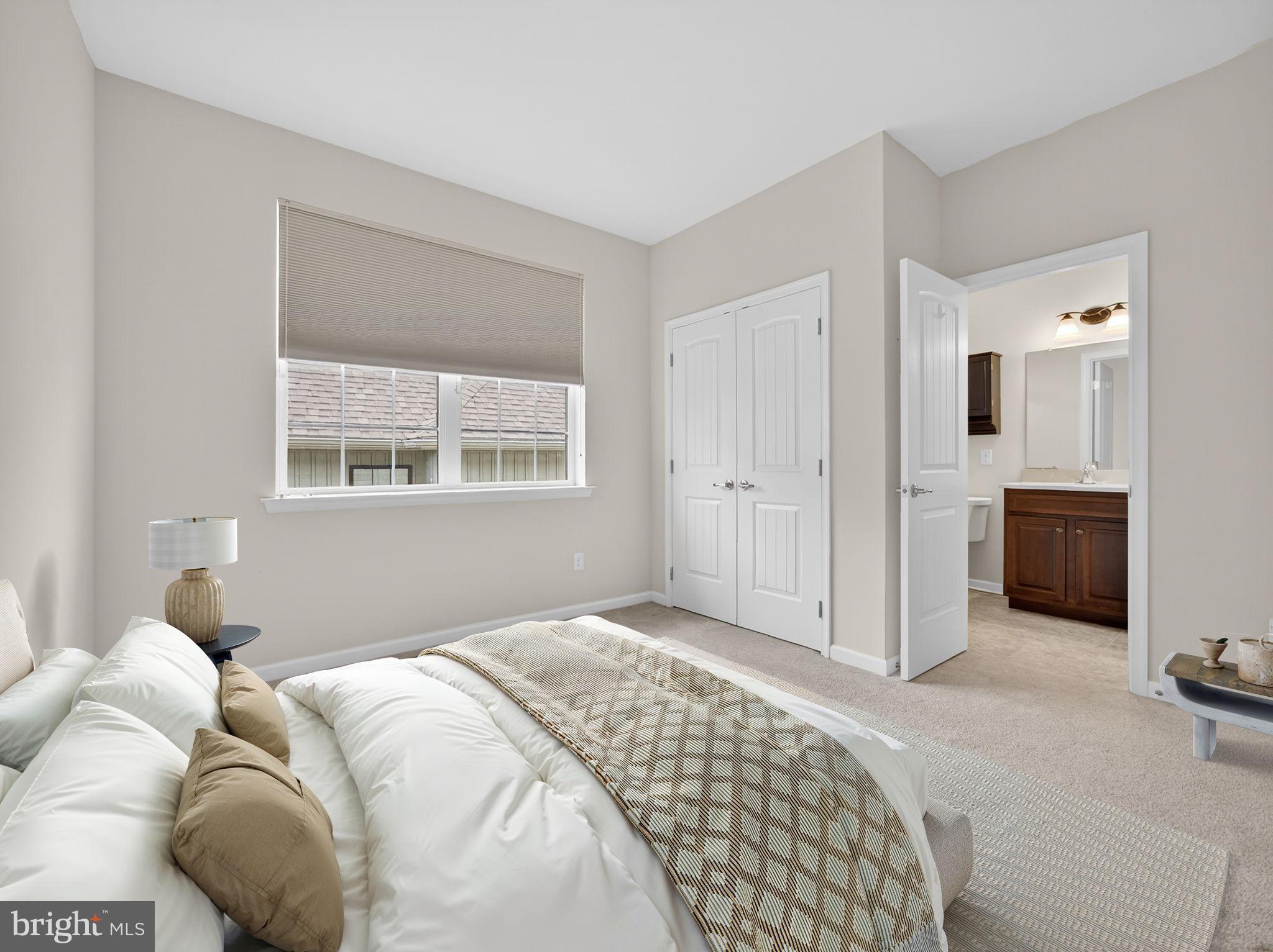 INDIAN CREEK - Residential