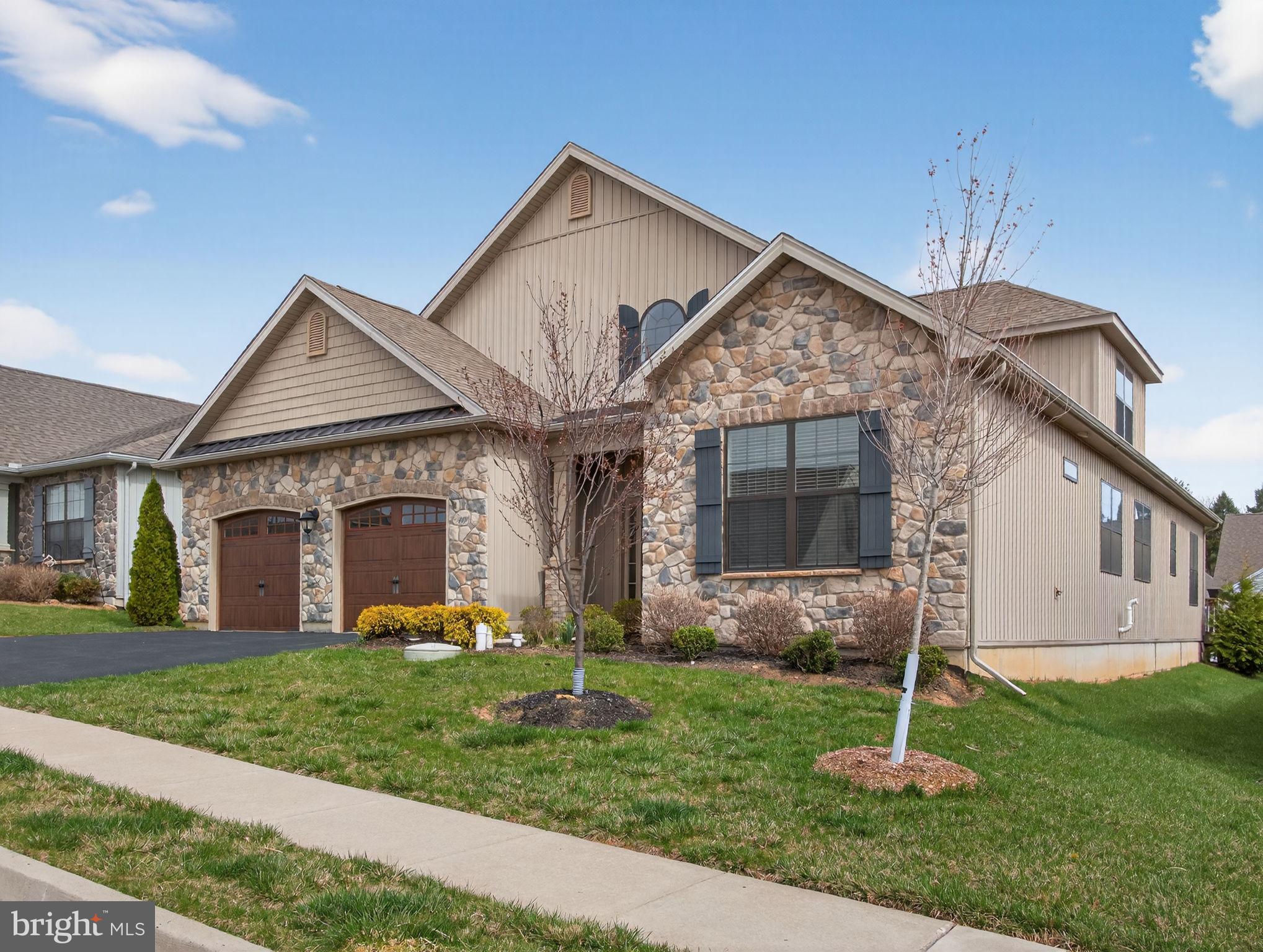 INDIAN CREEK - Residential