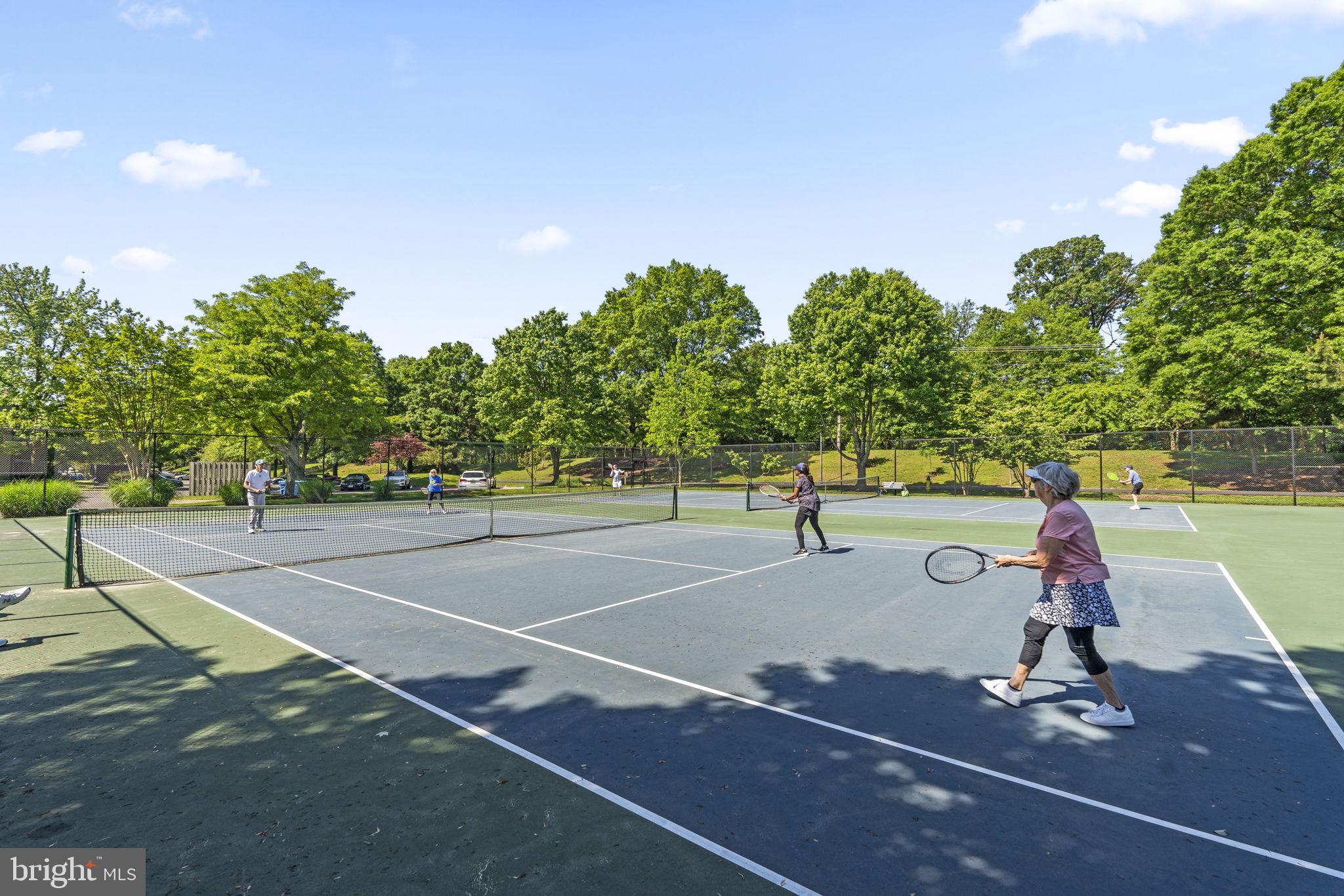 CHESAPEAKE HARBOUR - Residential