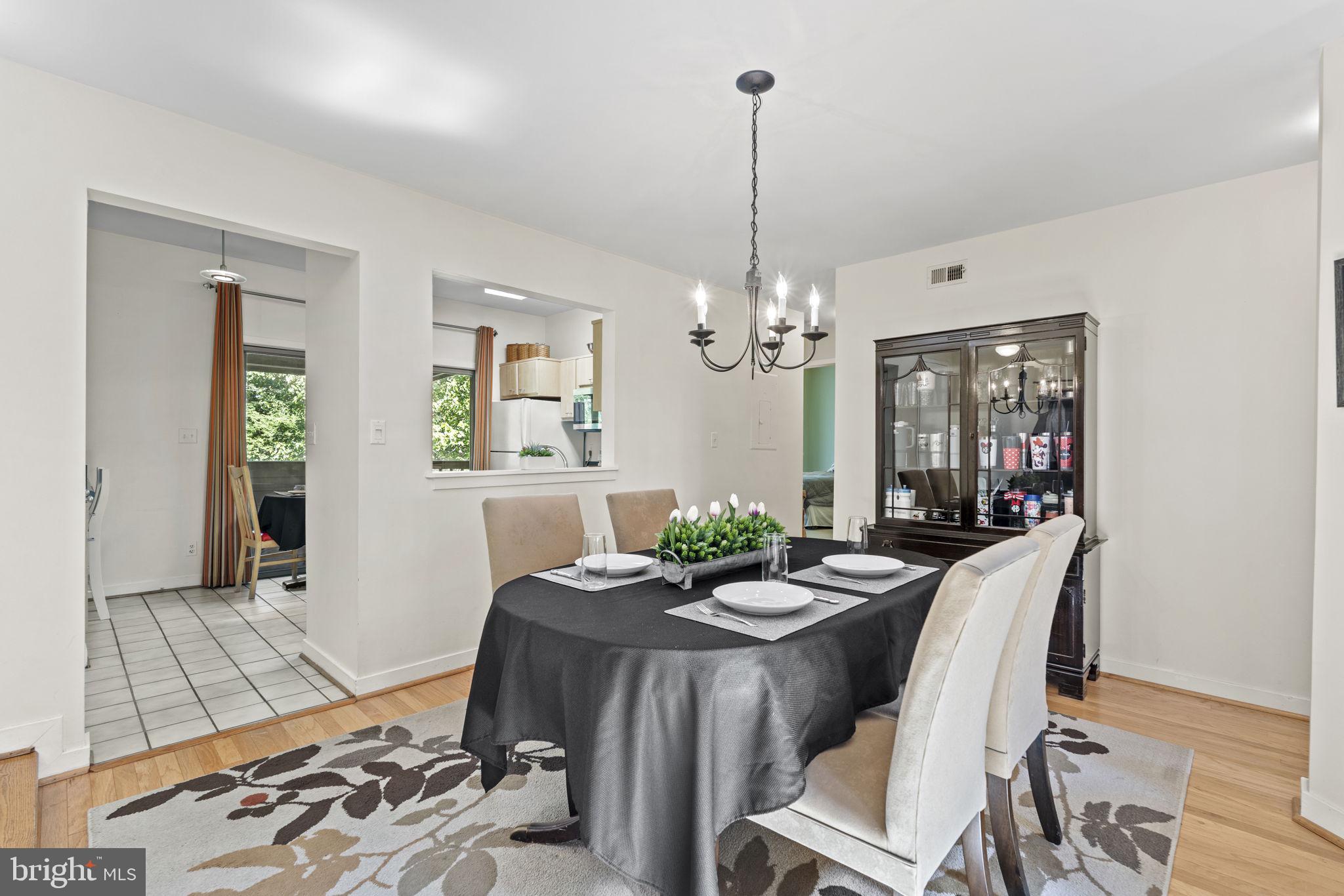 CHESAPEAKE HARBOUR - Residential