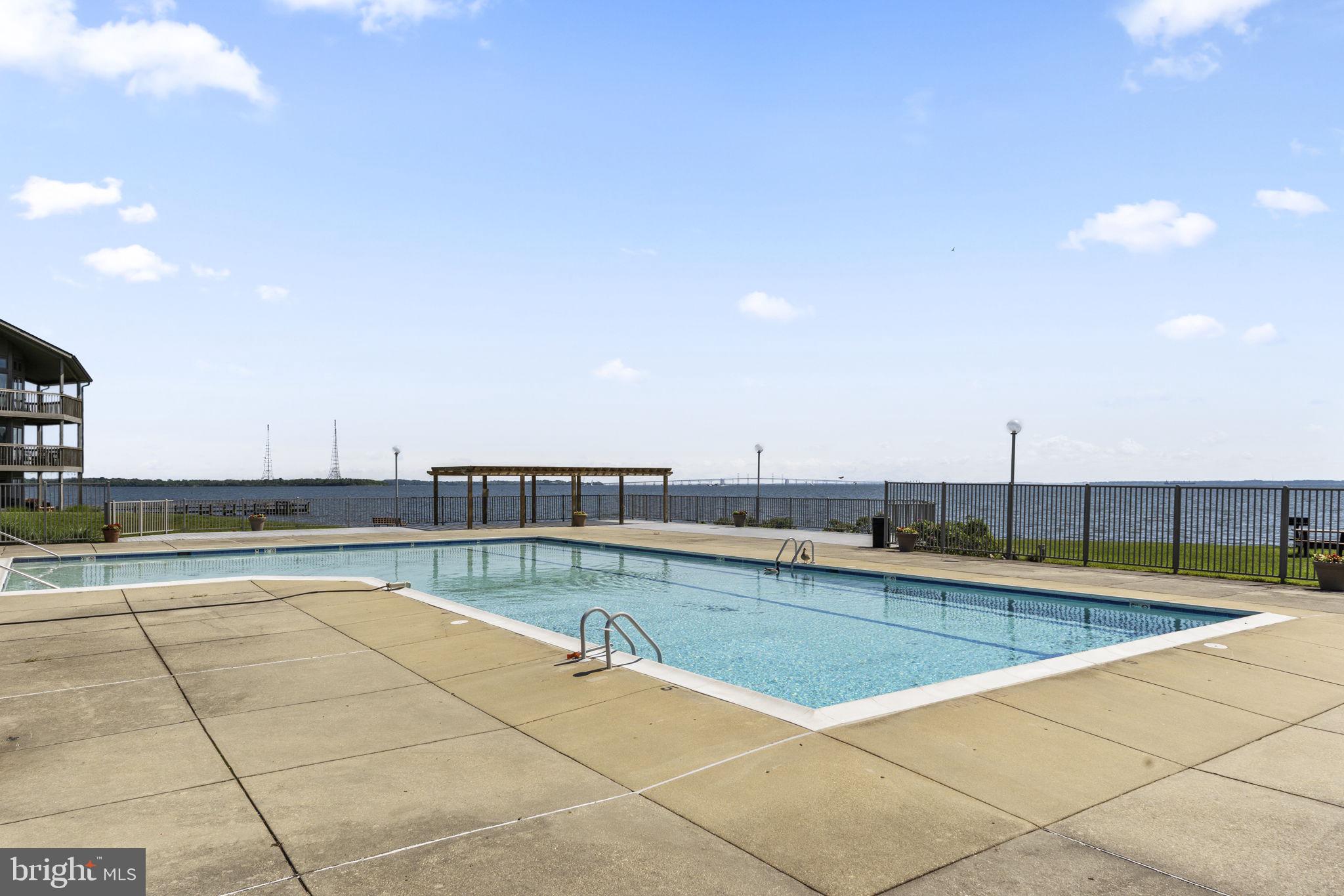 CHESAPEAKE HARBOUR - Residential