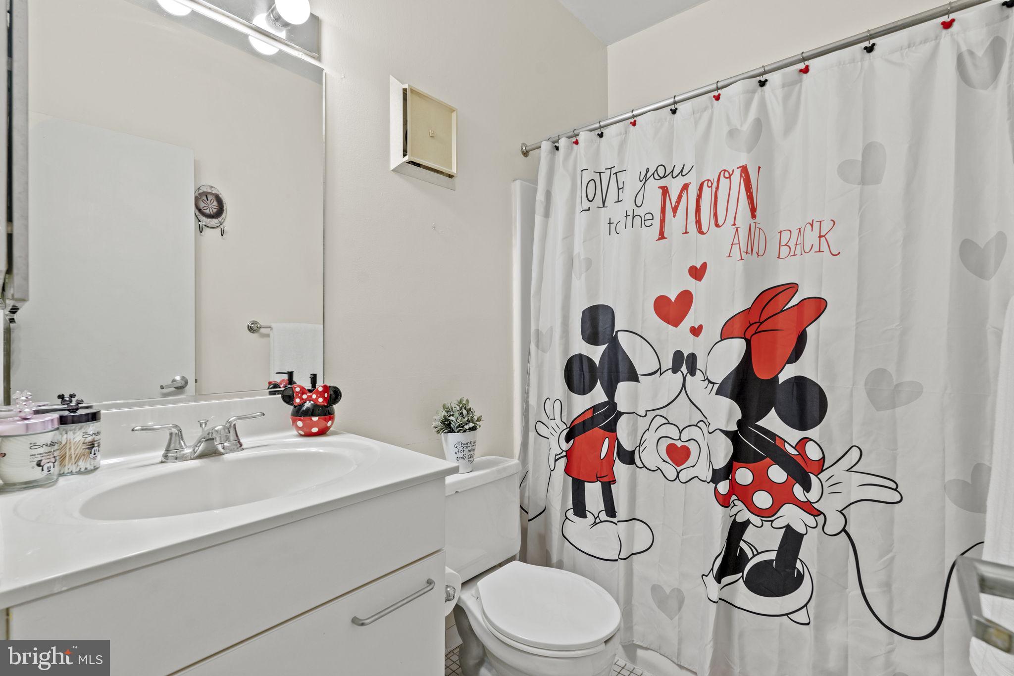 CHESAPEAKE HARBOUR - Residential