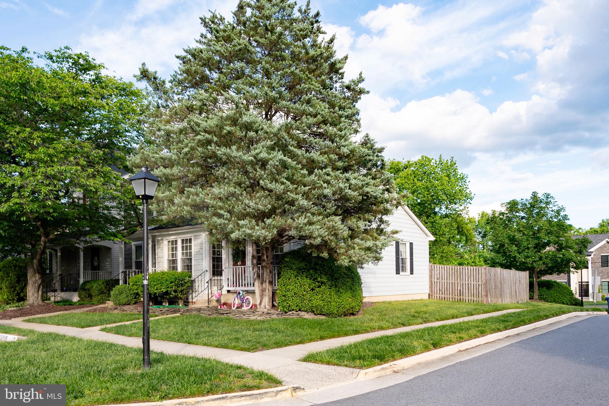 SOUTH KINGS STATION - Residential