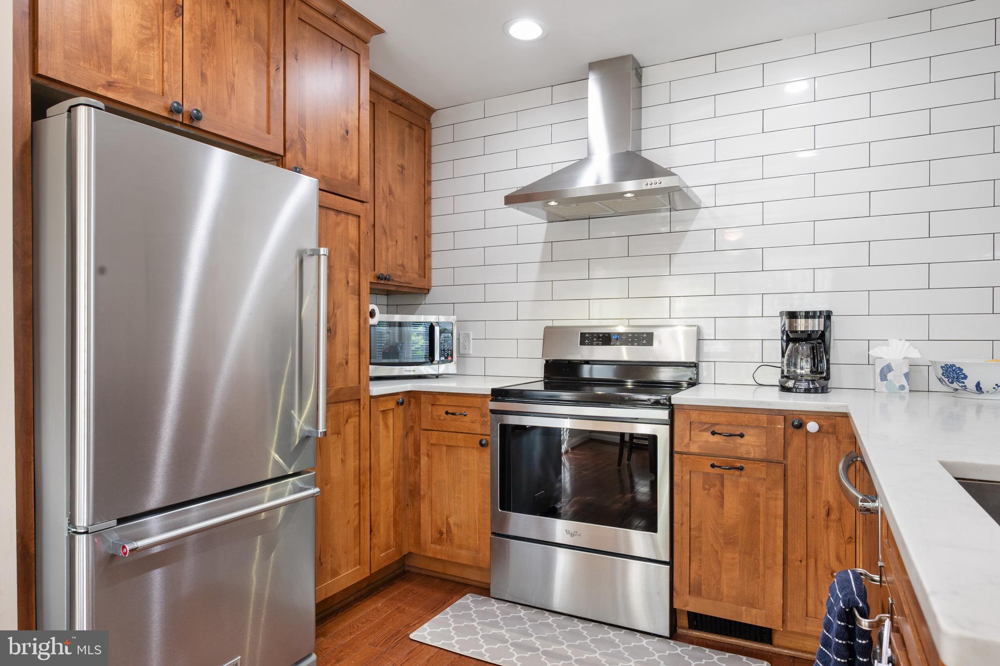 SOUTH KINGS STATION - Residential