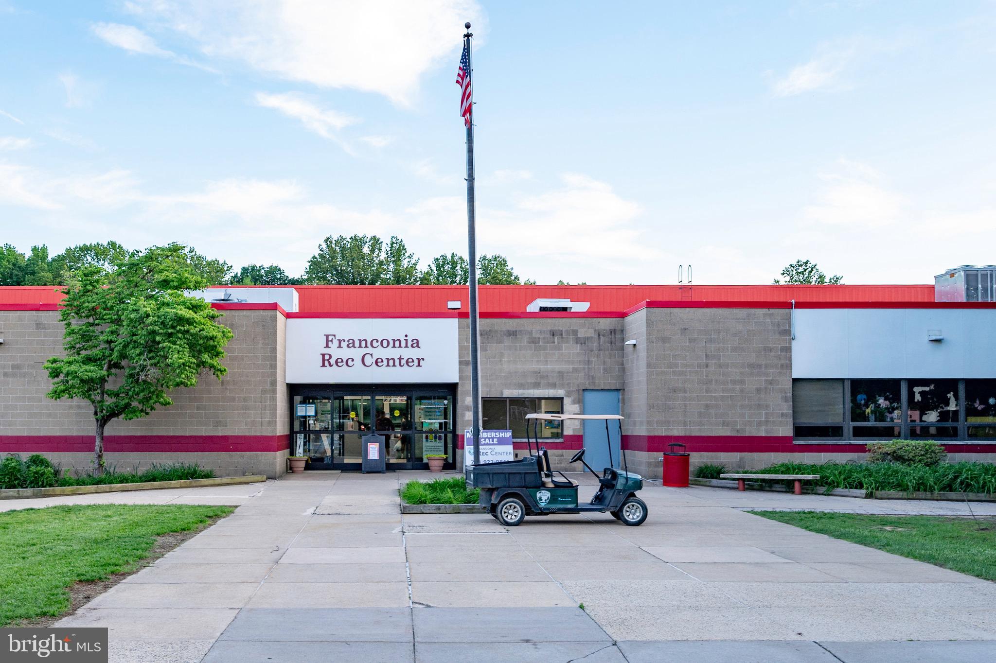 SOUTH KINGS STATION - Residential