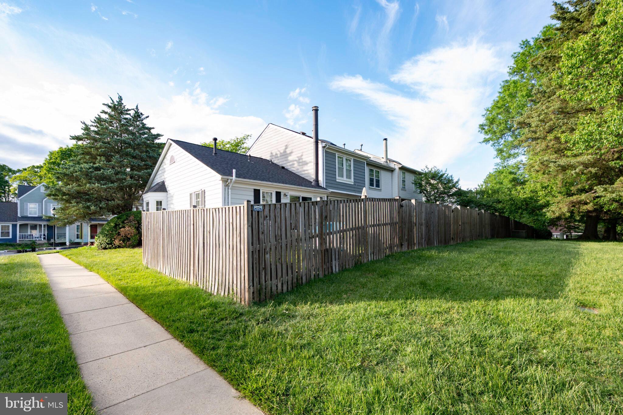 SOUTH KINGS STATION - Residential