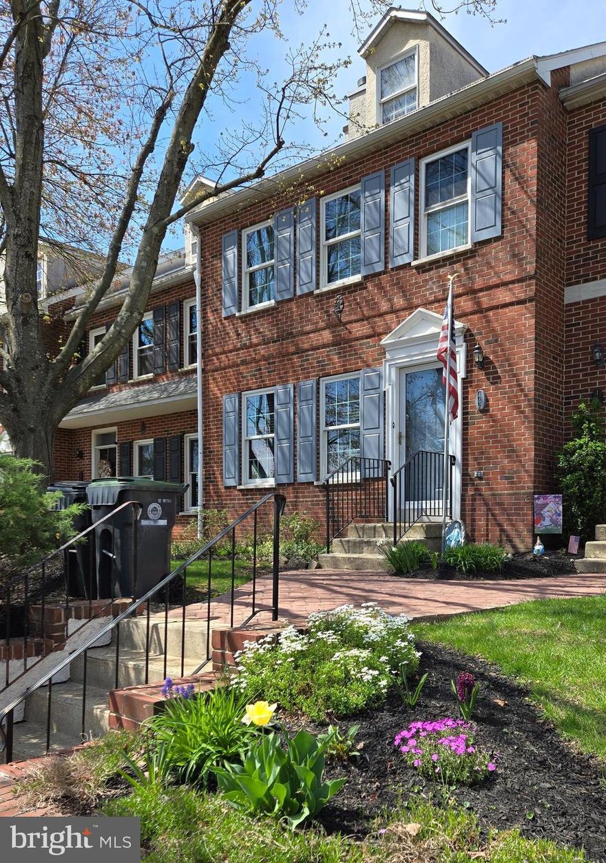 Nestled in the sought-after Heritage Square of Phoenixville Borough, this charming townhome presents an excellent opportunity for comfortable and convenient living. Its classic brick facade and inviting curb appeal create a welcoming first impression. Step inside to find a spacious living room featuring a cozy wood-burning fireplace. The well-equipped eat-in kitchen boasts a large island, stainless steel appliances (including a new refrigerator), and a practical pantry. From the kitchen, a sliding door opens to a covered patio and a fenced backyard – perfect for relaxing or entertaining. The upper level houses a primary bedroom suite with an en-suite bathroom and generous closet space, along with a sizable second bedroom, a full hall bathroom, and a convenient linen closet. The finished third floor, illuminated by skylights, offers versatile space for a third bedroom, home office, or playroom. Additional living space awaits in the finished basement. Enjoy the ease of a two-car driveway, while the HOA covers common area maintenance, lawn care, and snow removal. Adding value and peace of mind, a new roof and skylights have been ordered for installation. This property enjoys an enviable location within walking distance of downtown Phoenixville's vibrant restaurants, shops, parks, schools, and public transportation, with easy access to major highways (422, PA Turnpike, 202, 76) and close proximity to the new Recreation Center and Reservoir/Dog Park.