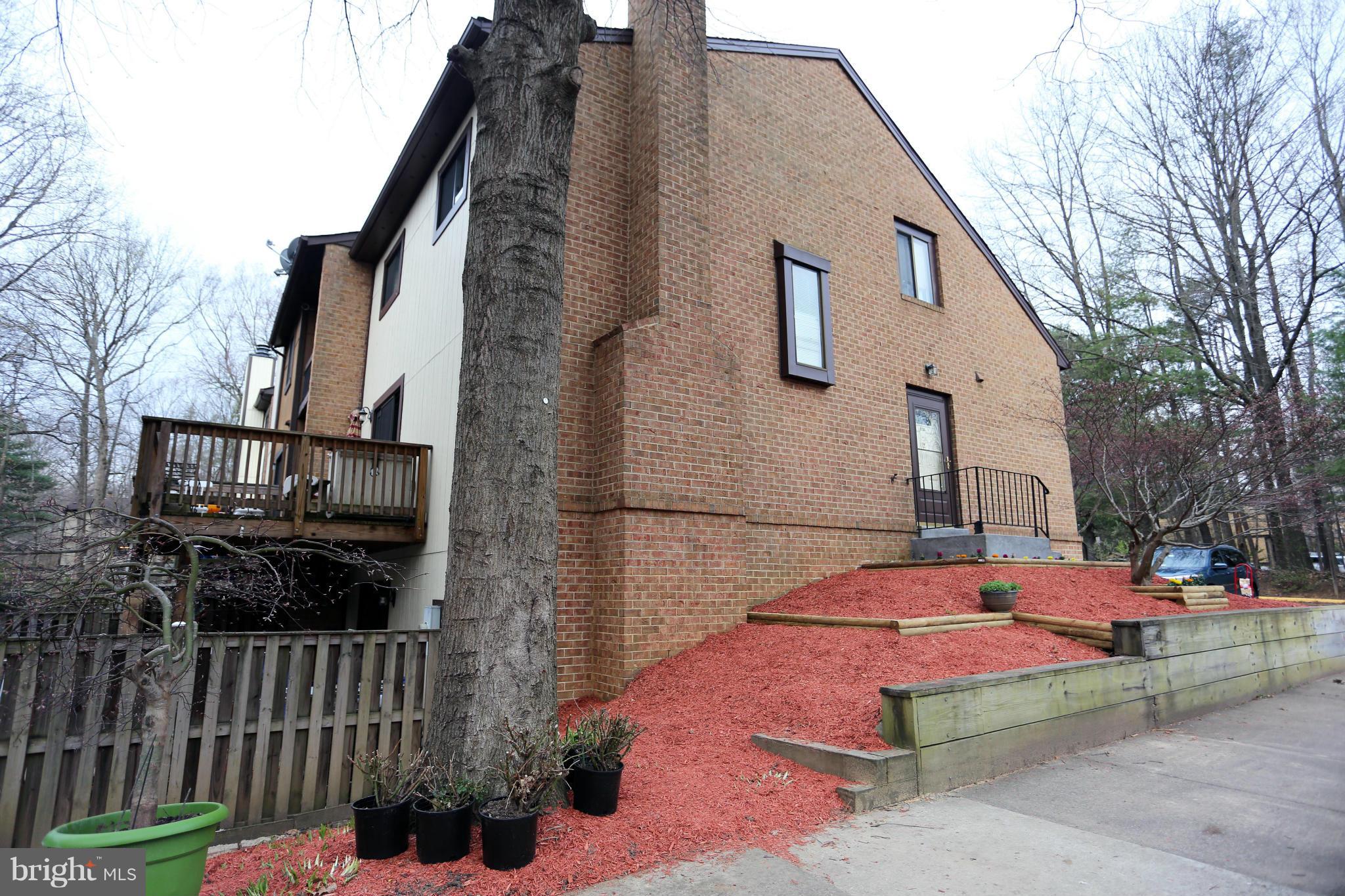 BURKE CENTRE - Residential