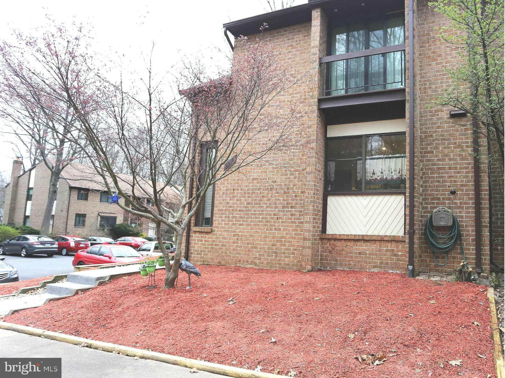 BURKE CENTRE - Residential