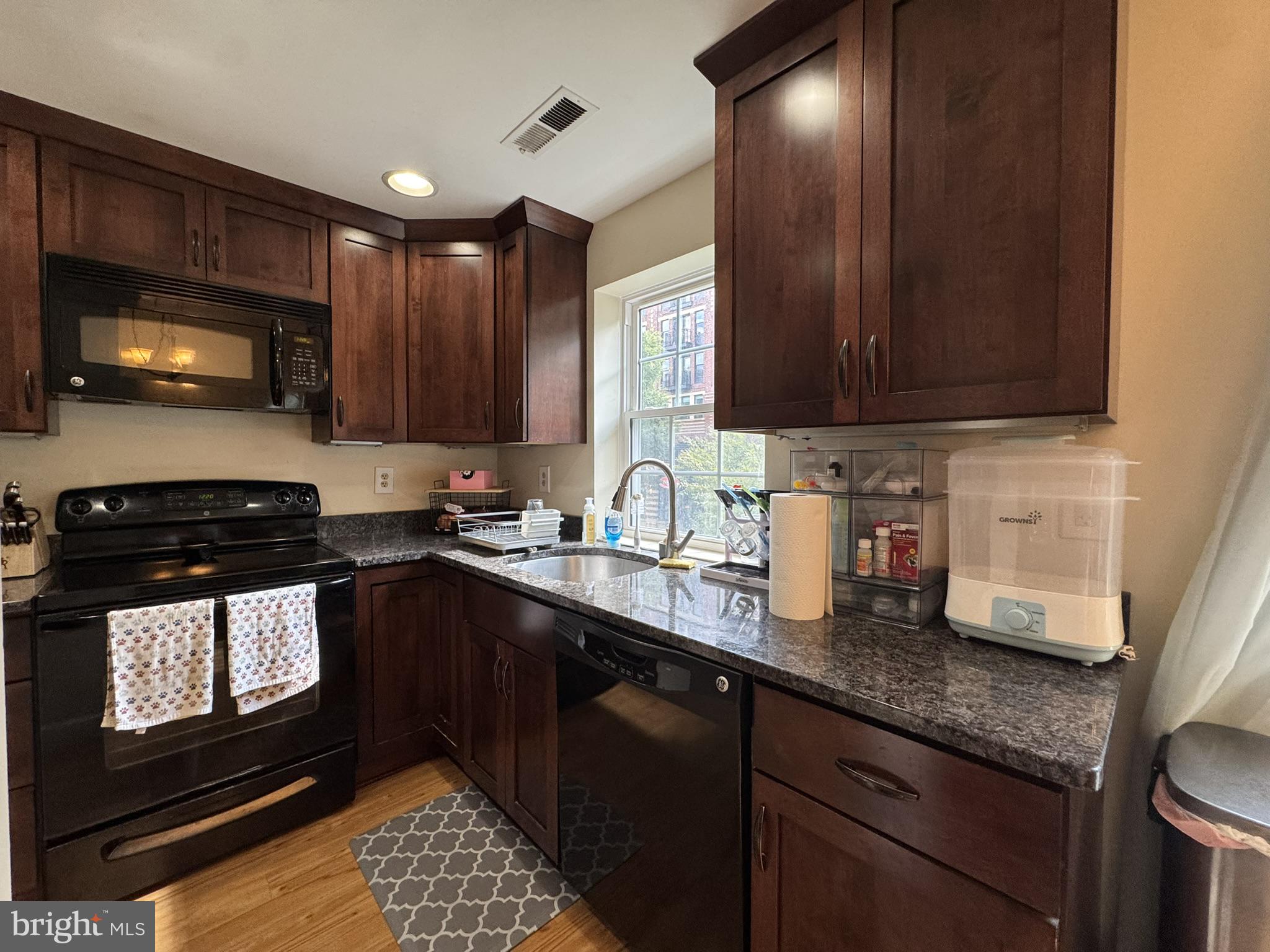1707 N TROY STREET 7-380