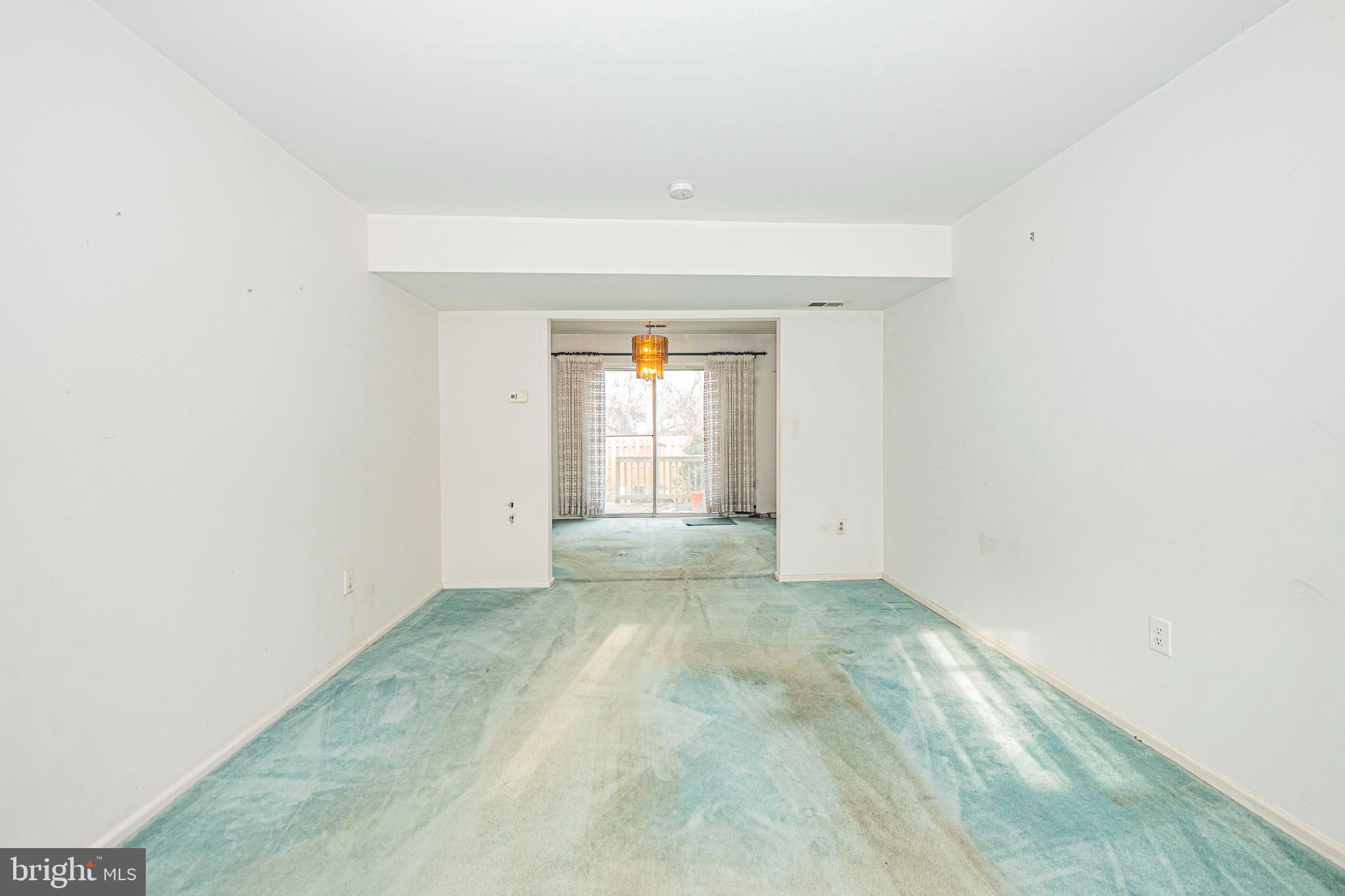 ROCKSHIRE TOWNHOMES - Residential