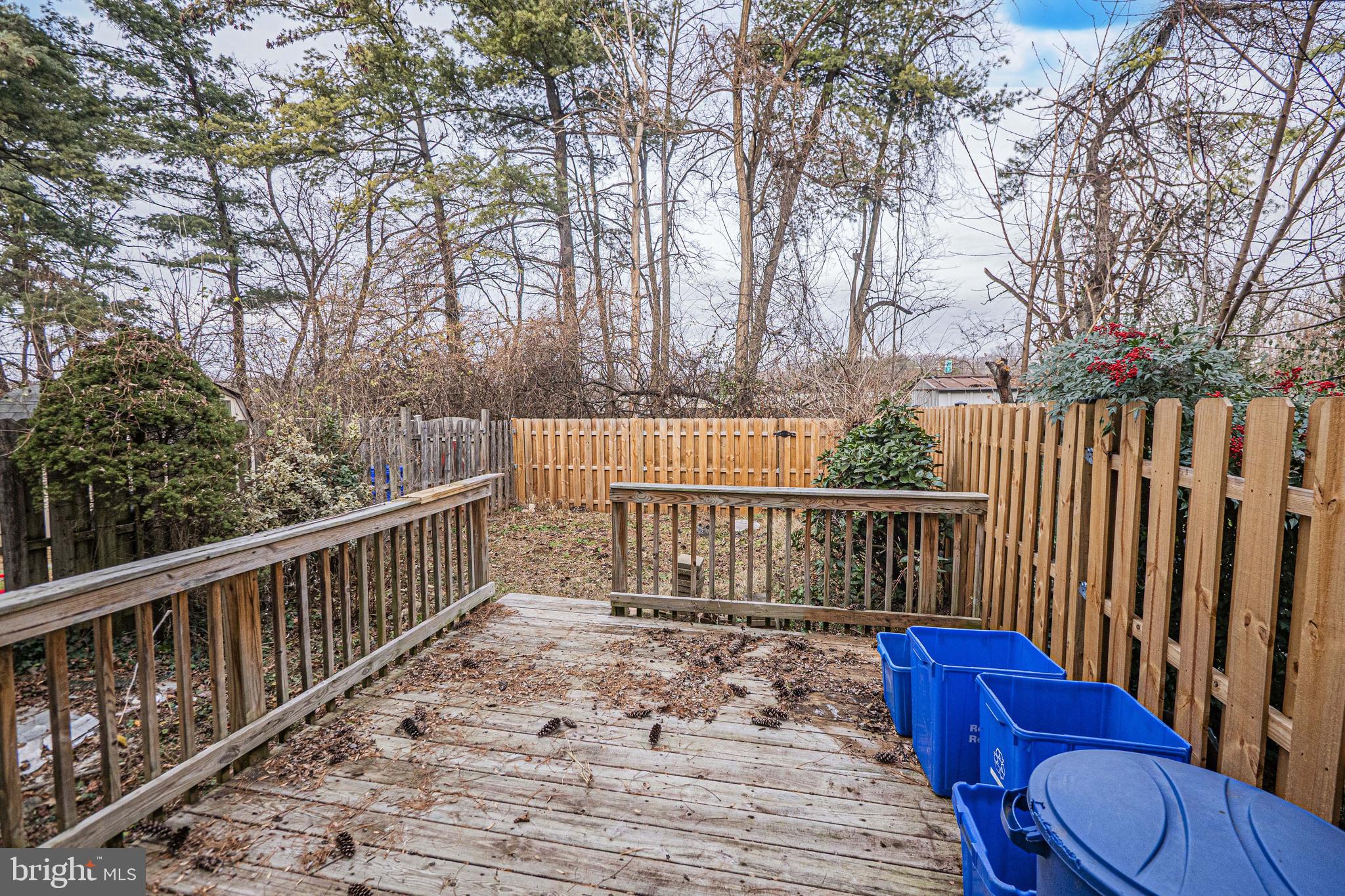 ROCKSHIRE TOWNHOMES - Residential