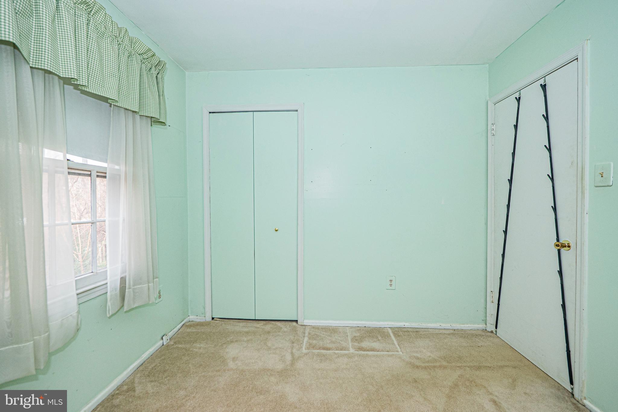 ROCKSHIRE TOWNHOMES - Residential