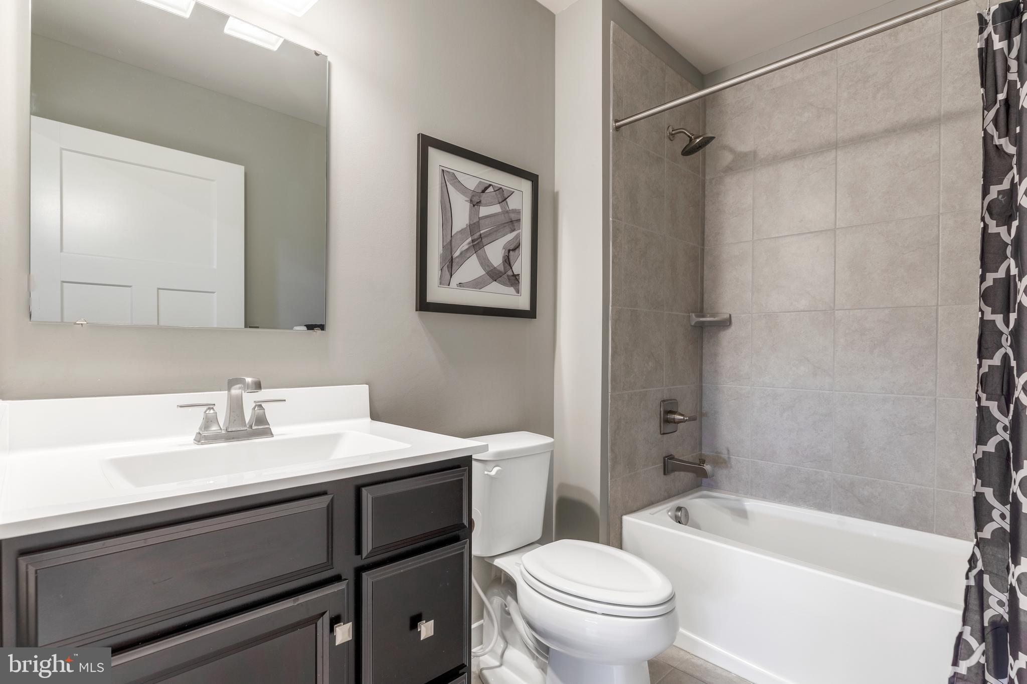 THE LAKES AT MARTINSBURG - Residential