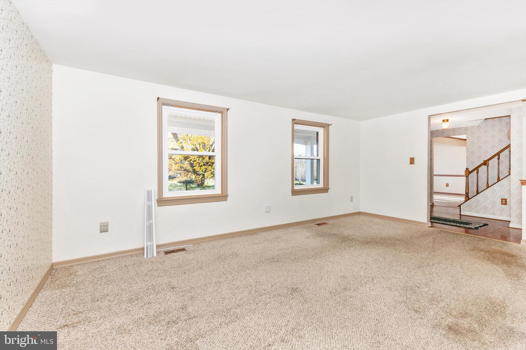 UTICA MILLS FARMETTES - Residential