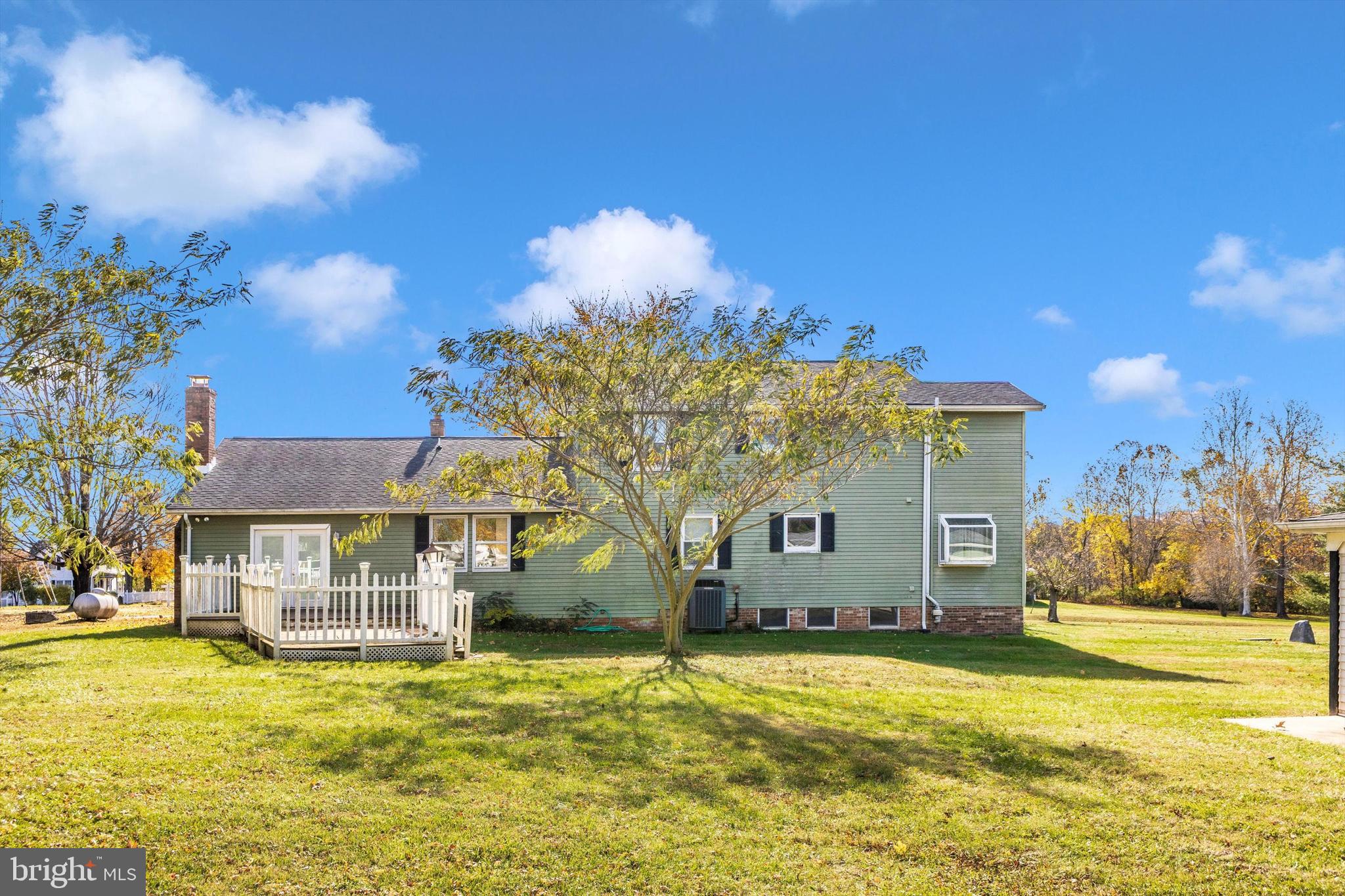 UTICA MILLS FARMETTES - Residential