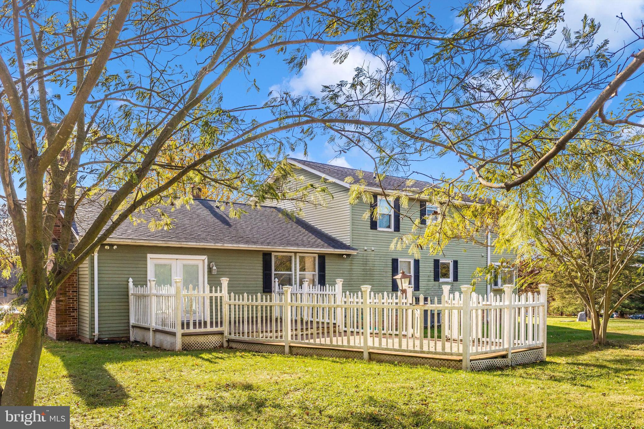 UTICA MILLS FARMETTES - Residential