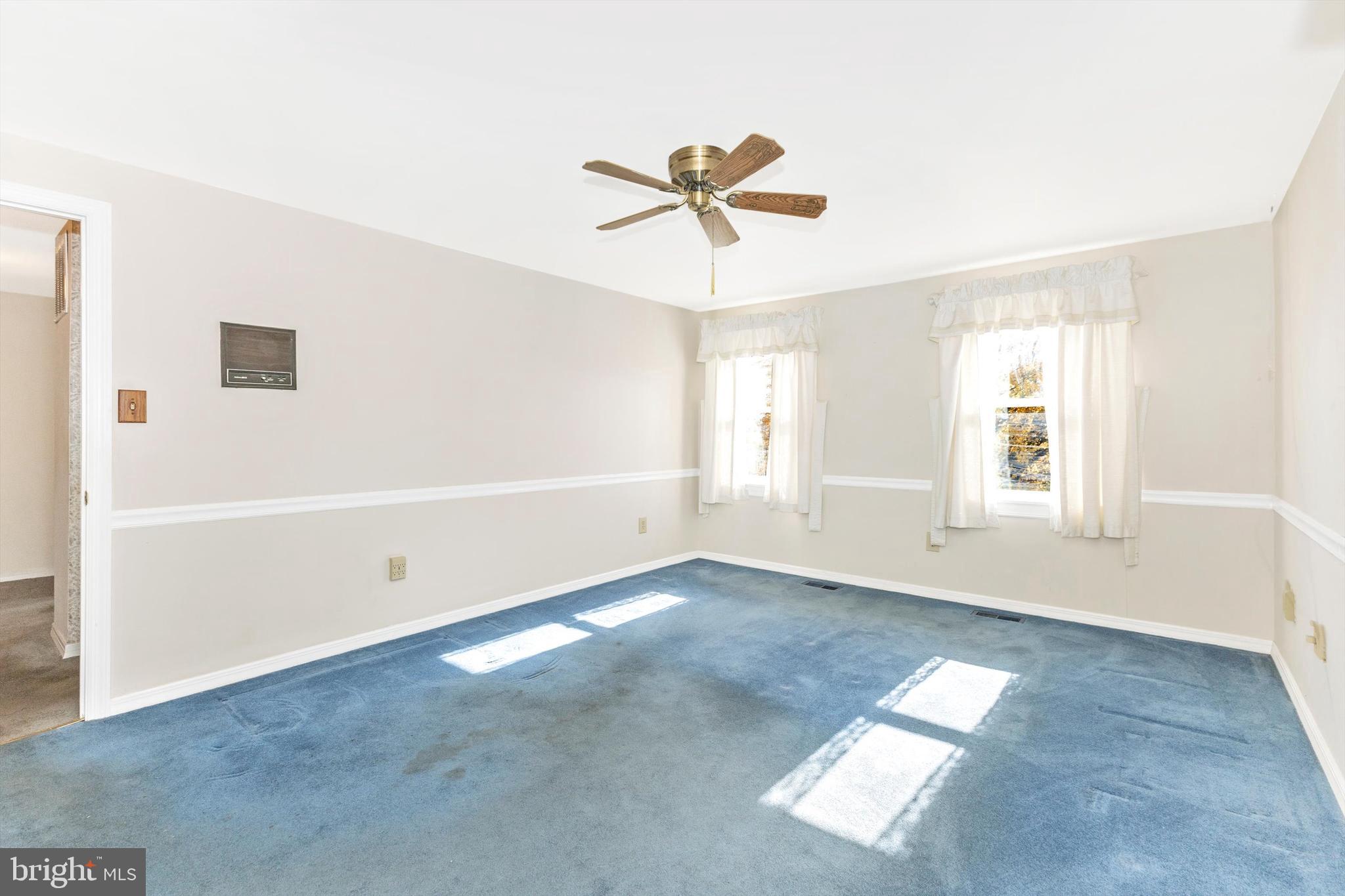 UTICA MILLS FARMETTES - Residential