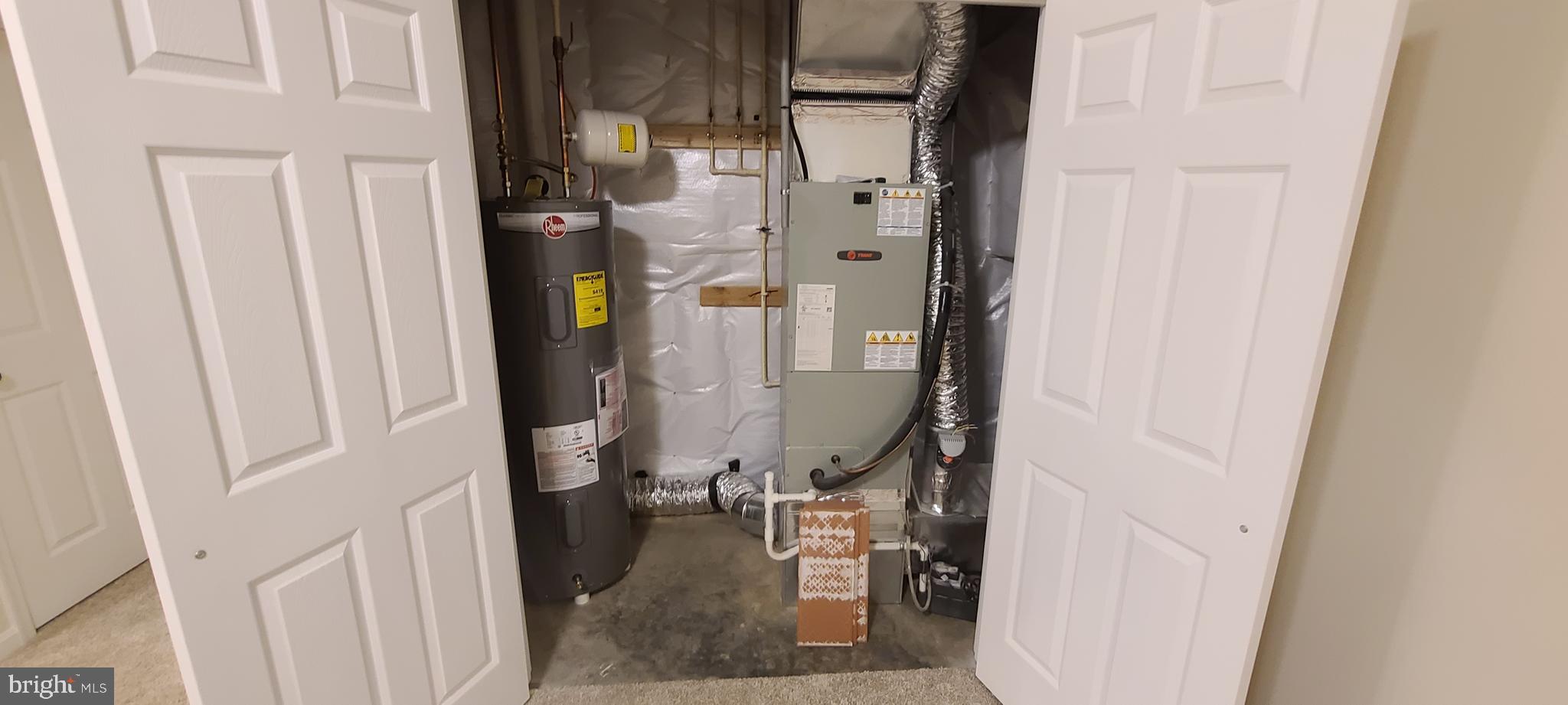 CLARK'S REST - Residential