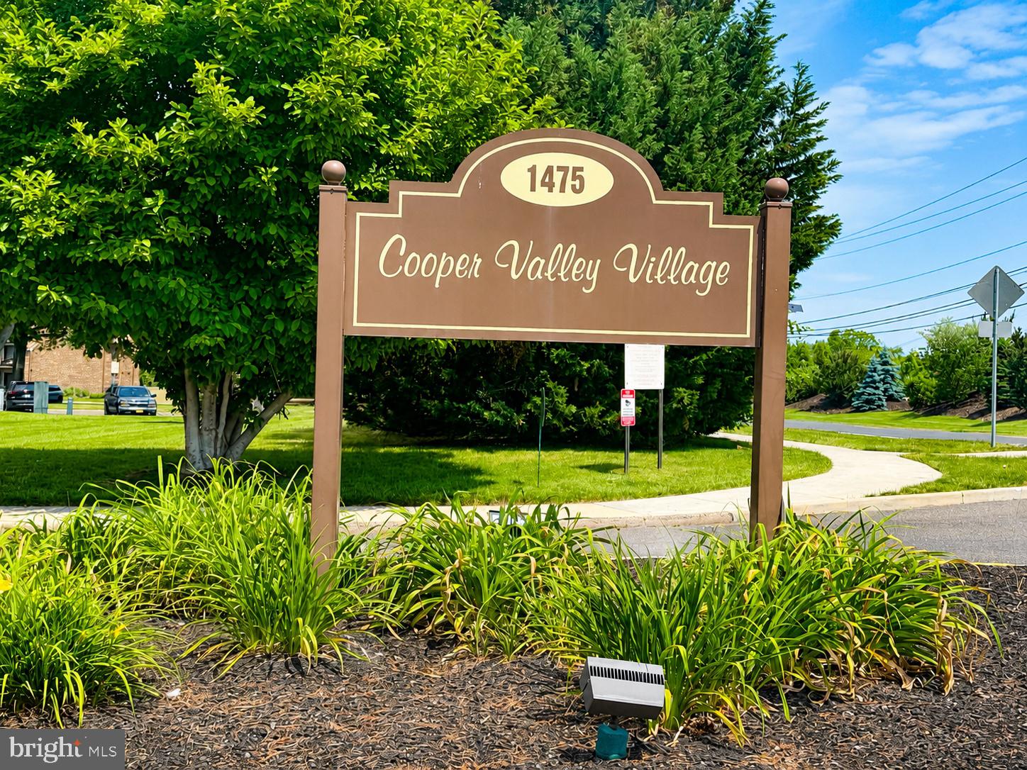 1475 MOUNT HOLLY ROAD G4