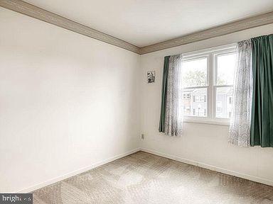 EDGEWATER VILLAGE - Residential Lease