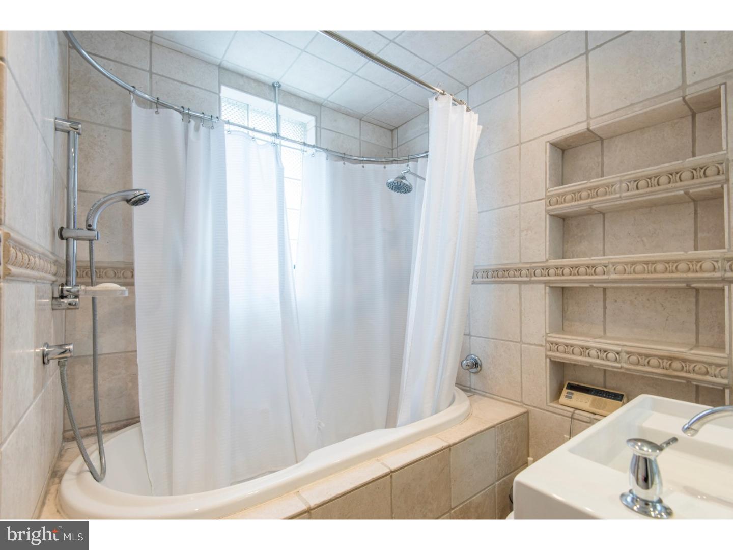 NARBERTH - Residential Income