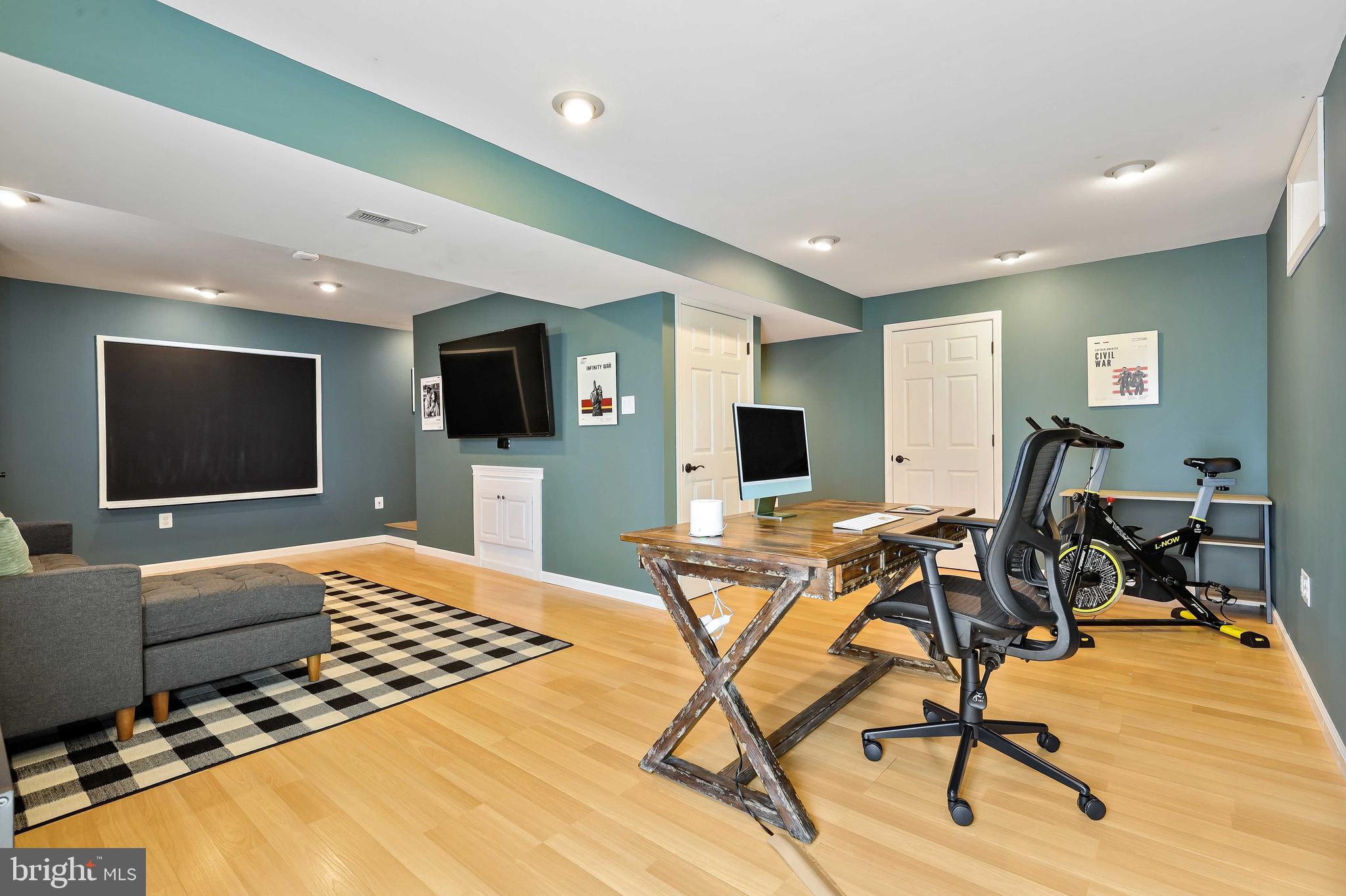 IRWINS CHOICE - Residential