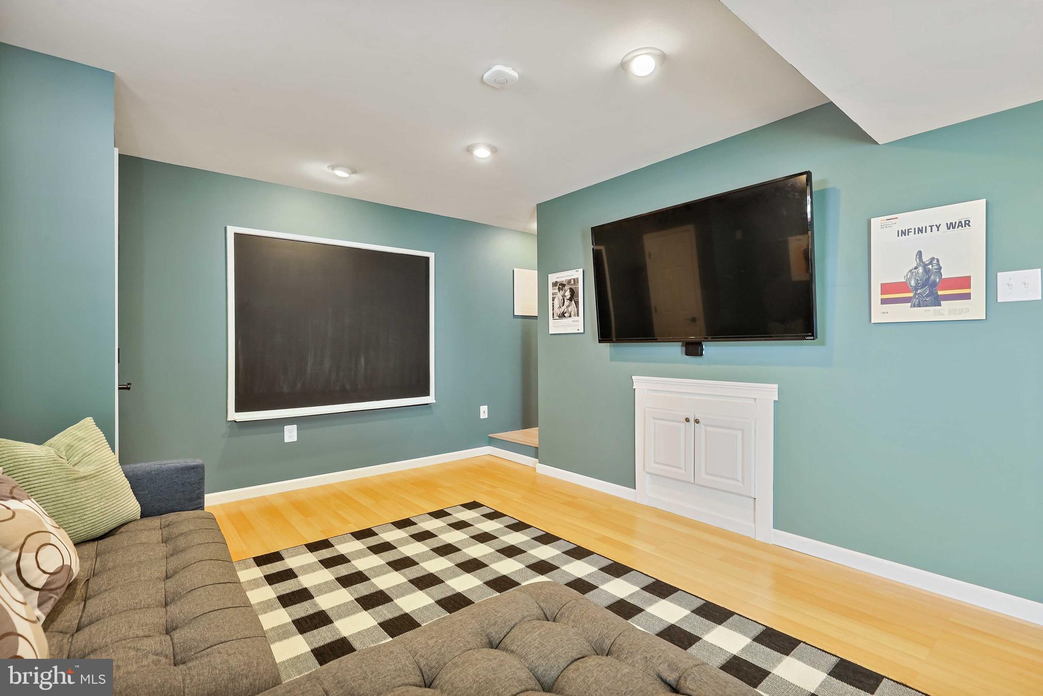 IRWINS CHOICE - Residential