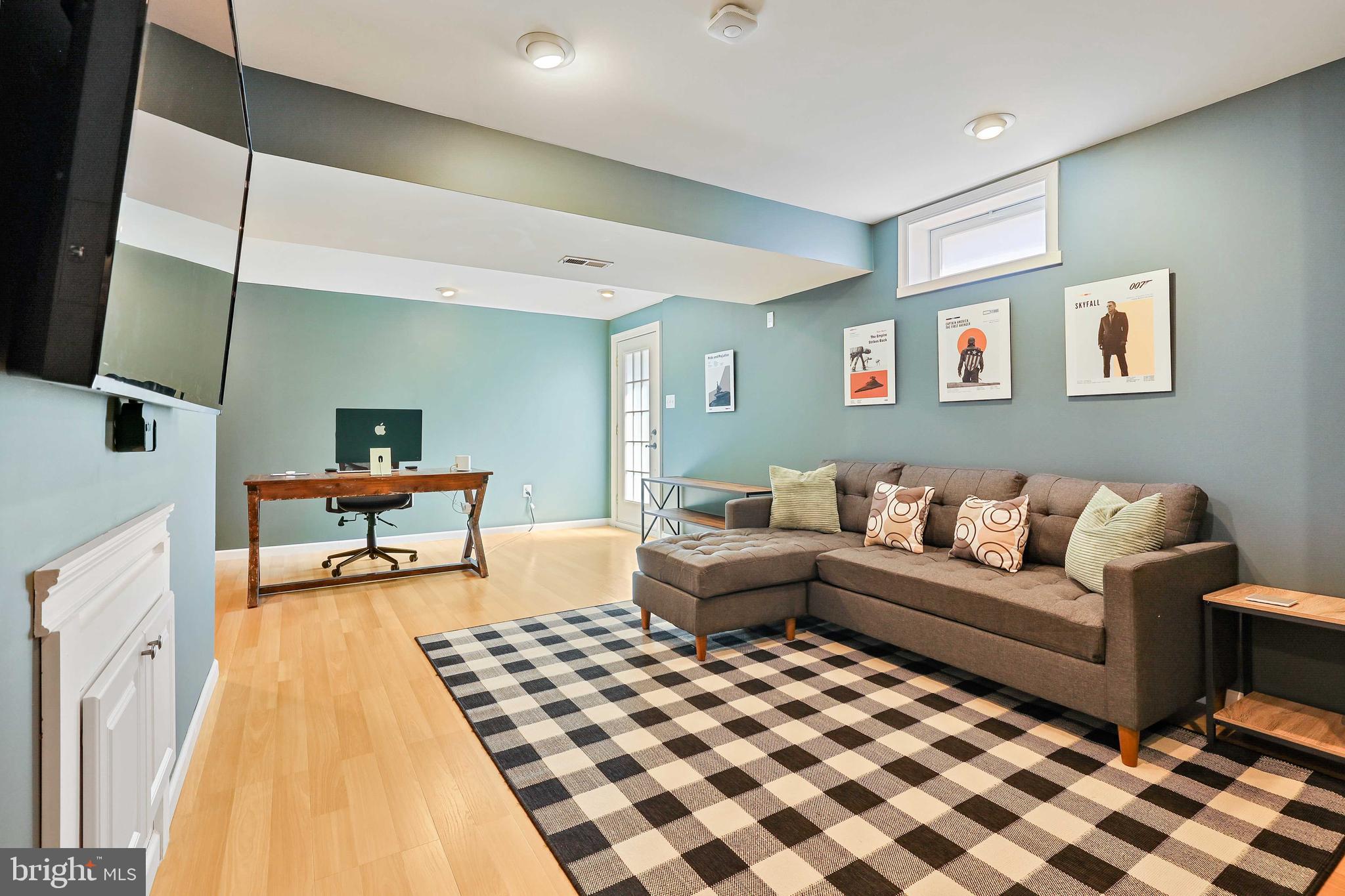 IRWINS CHOICE - Residential