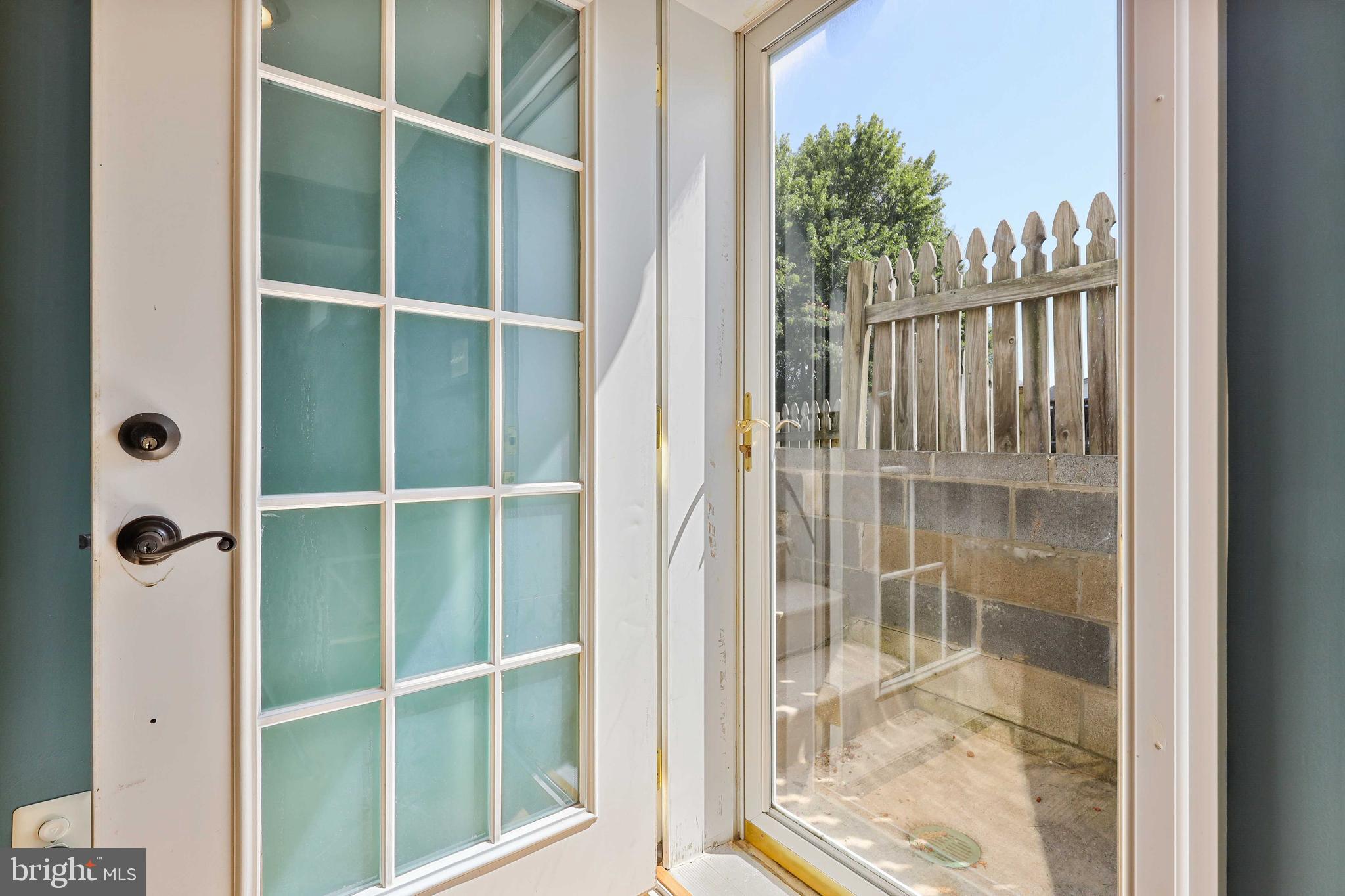 IRWINS CHOICE - Residential