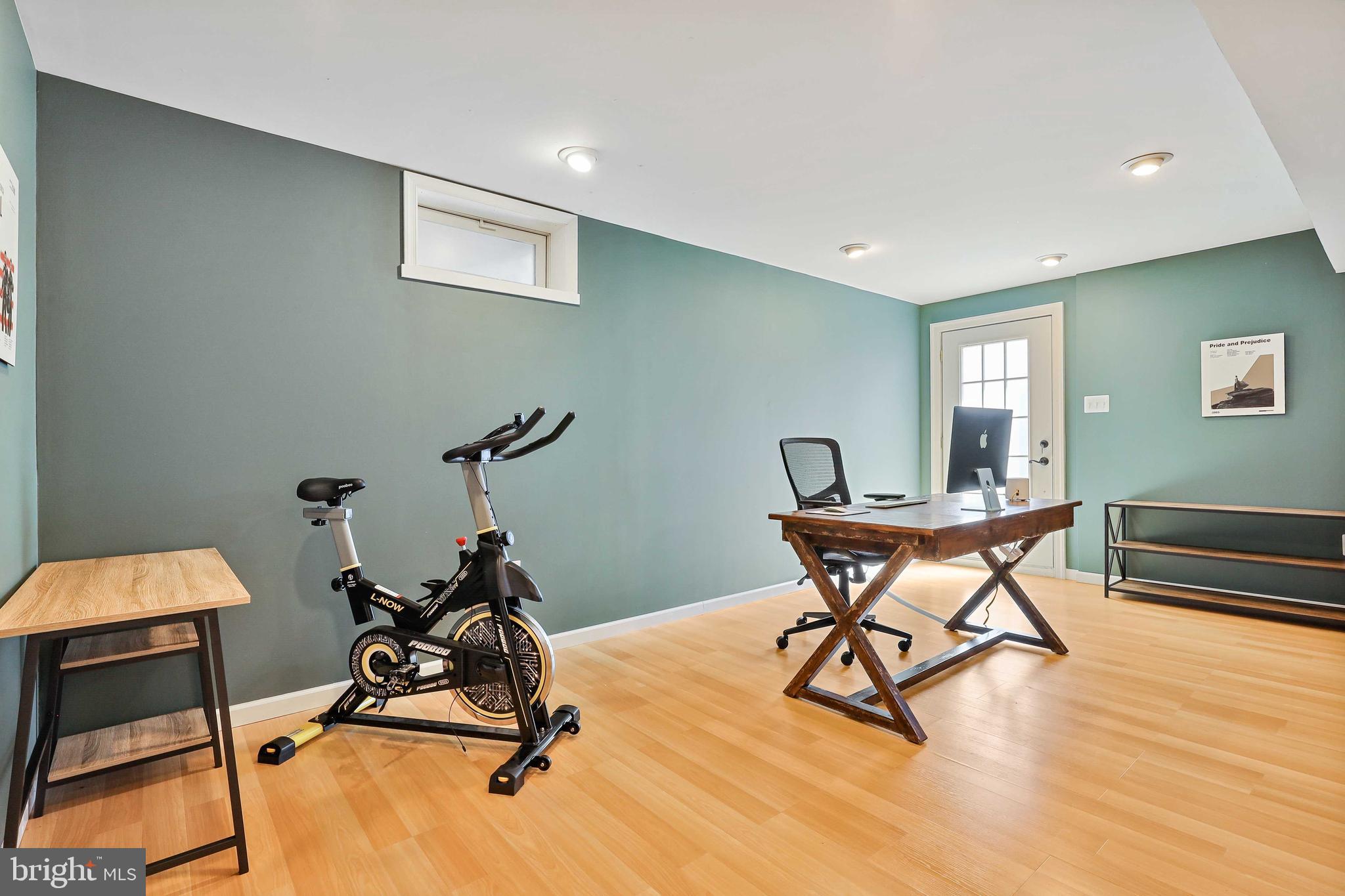 IRWINS CHOICE - Residential