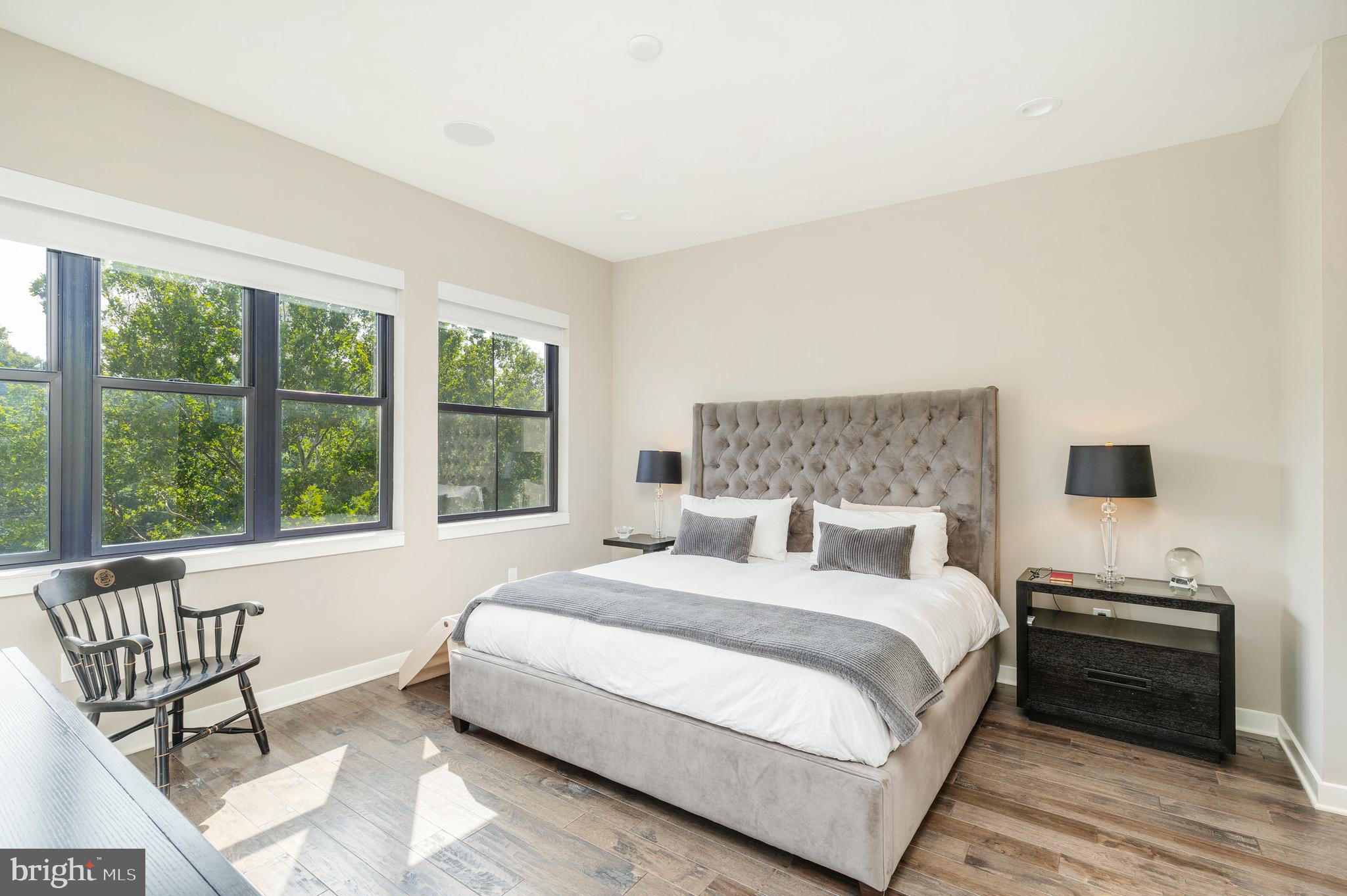 MANAYUNK - Residential