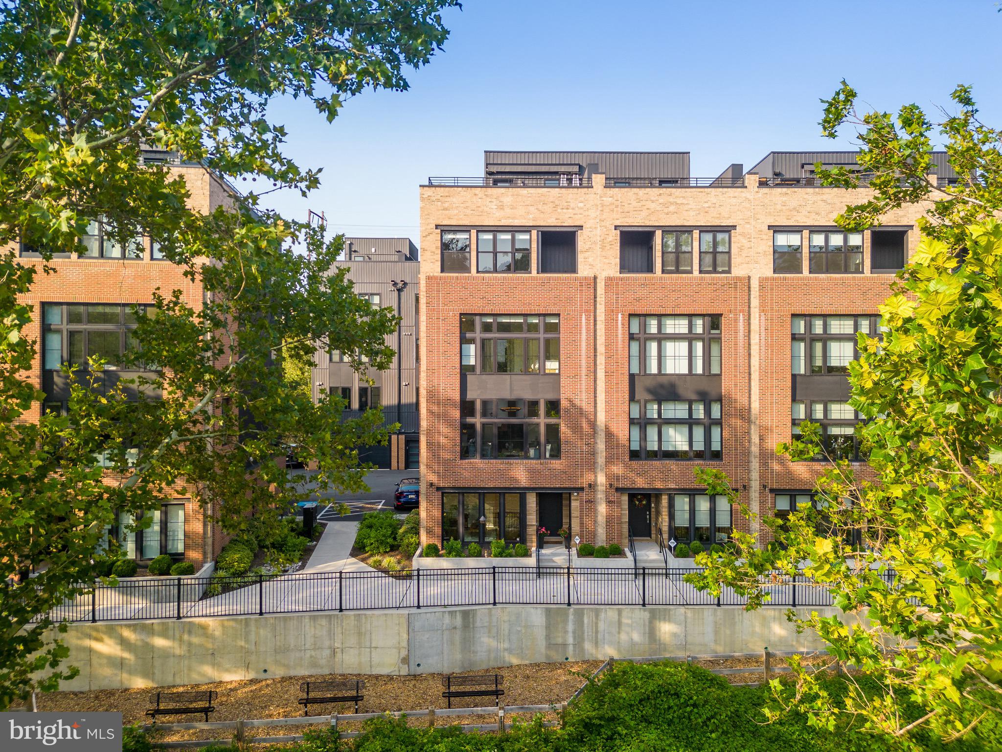 MANAYUNK - Residential