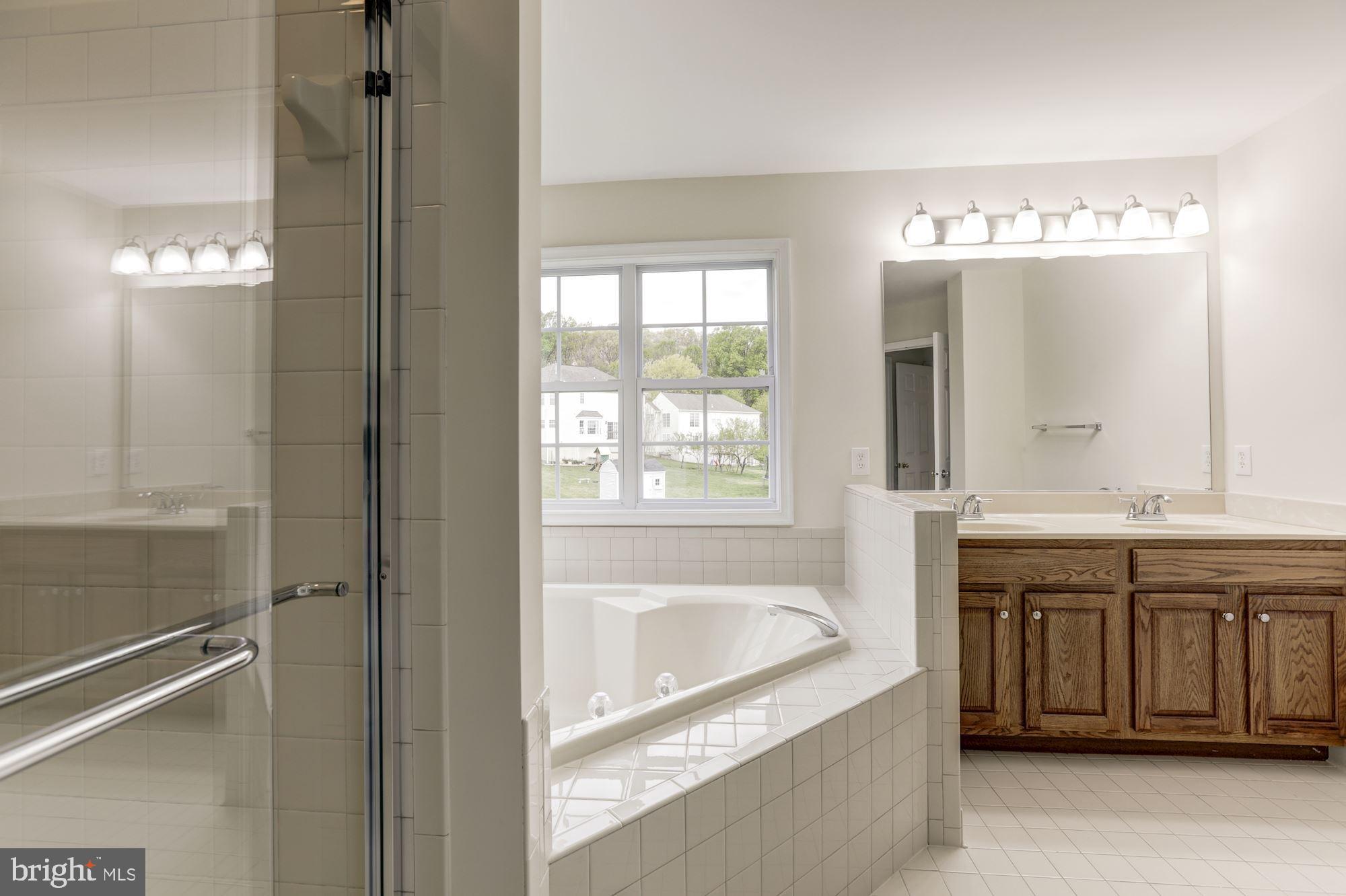 ROSEBERRY - Residential