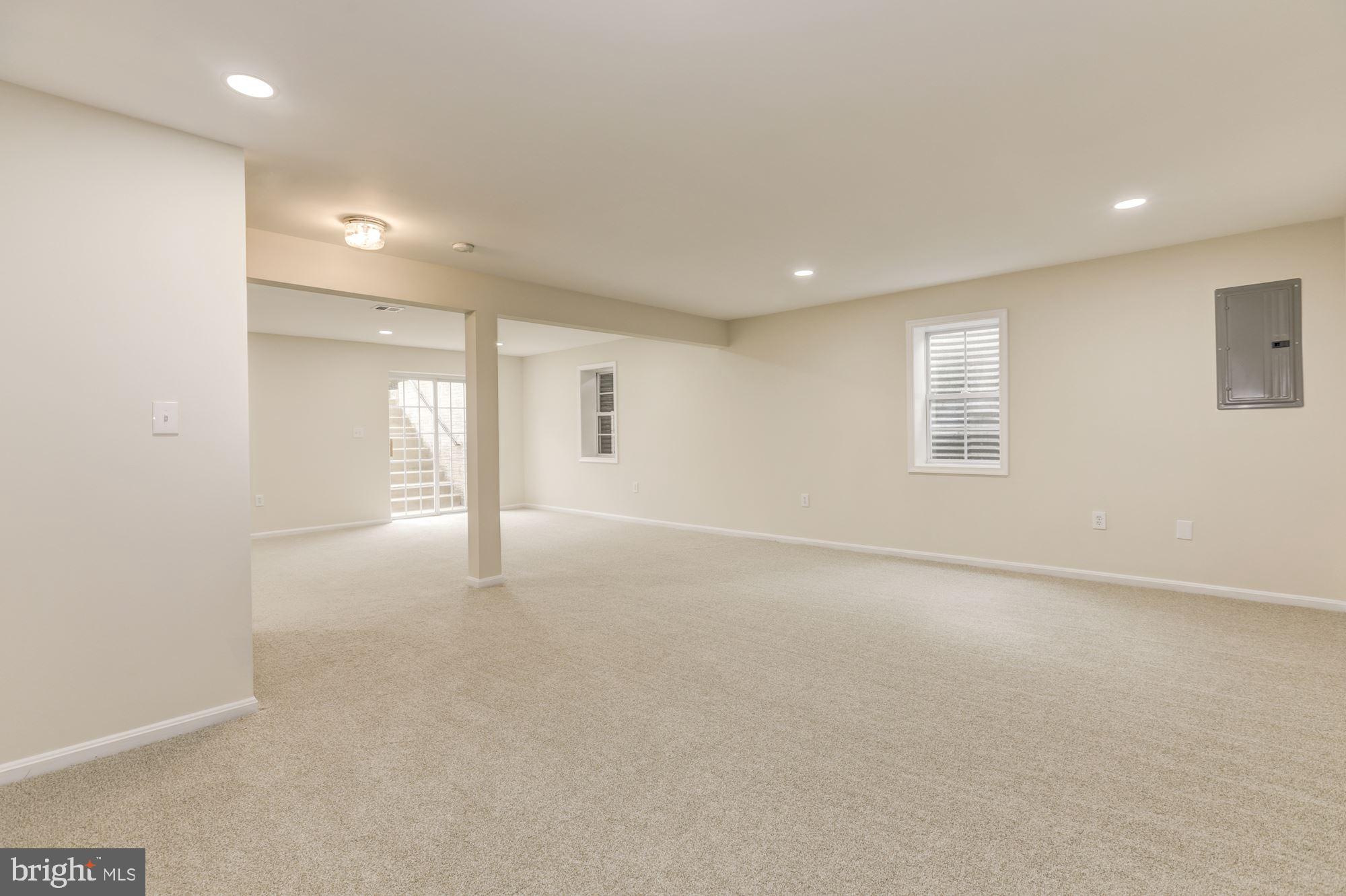 ROSEBERRY - Residential