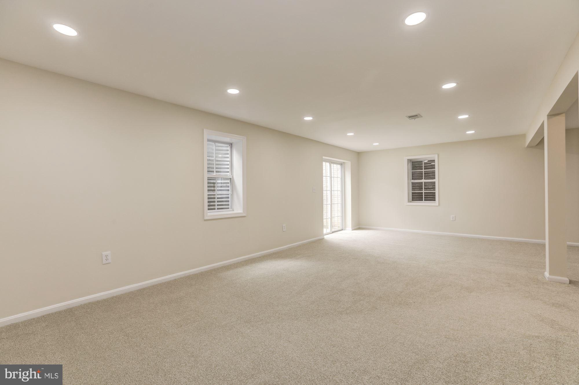 ROSEBERRY - Residential