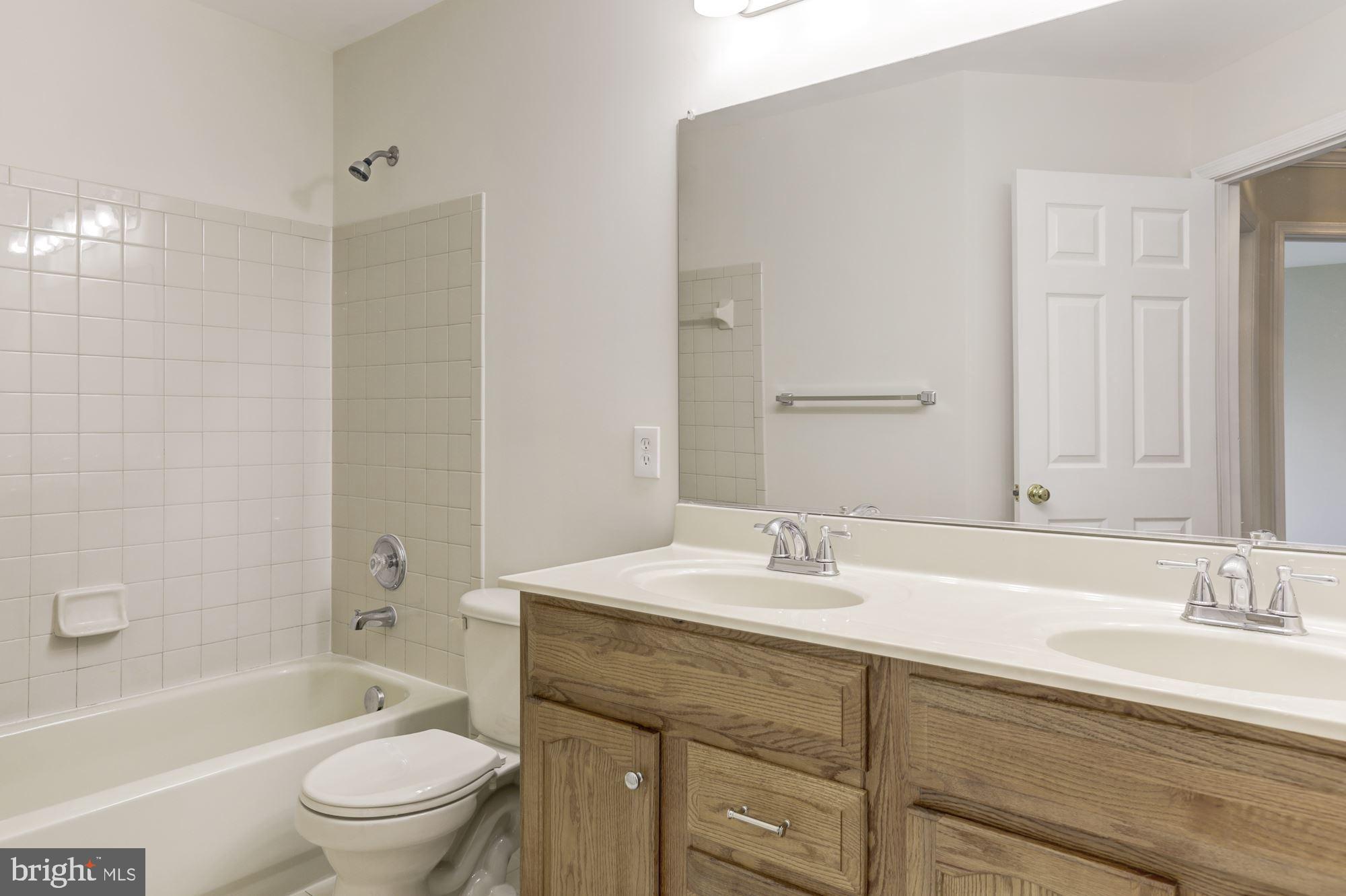 ROSEBERRY - Residential