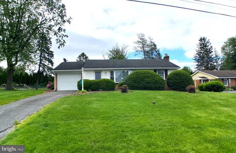 Photo of 12 Rees Drive, WILLOW STREET, PA 17584 (MLS # PALA2070102)