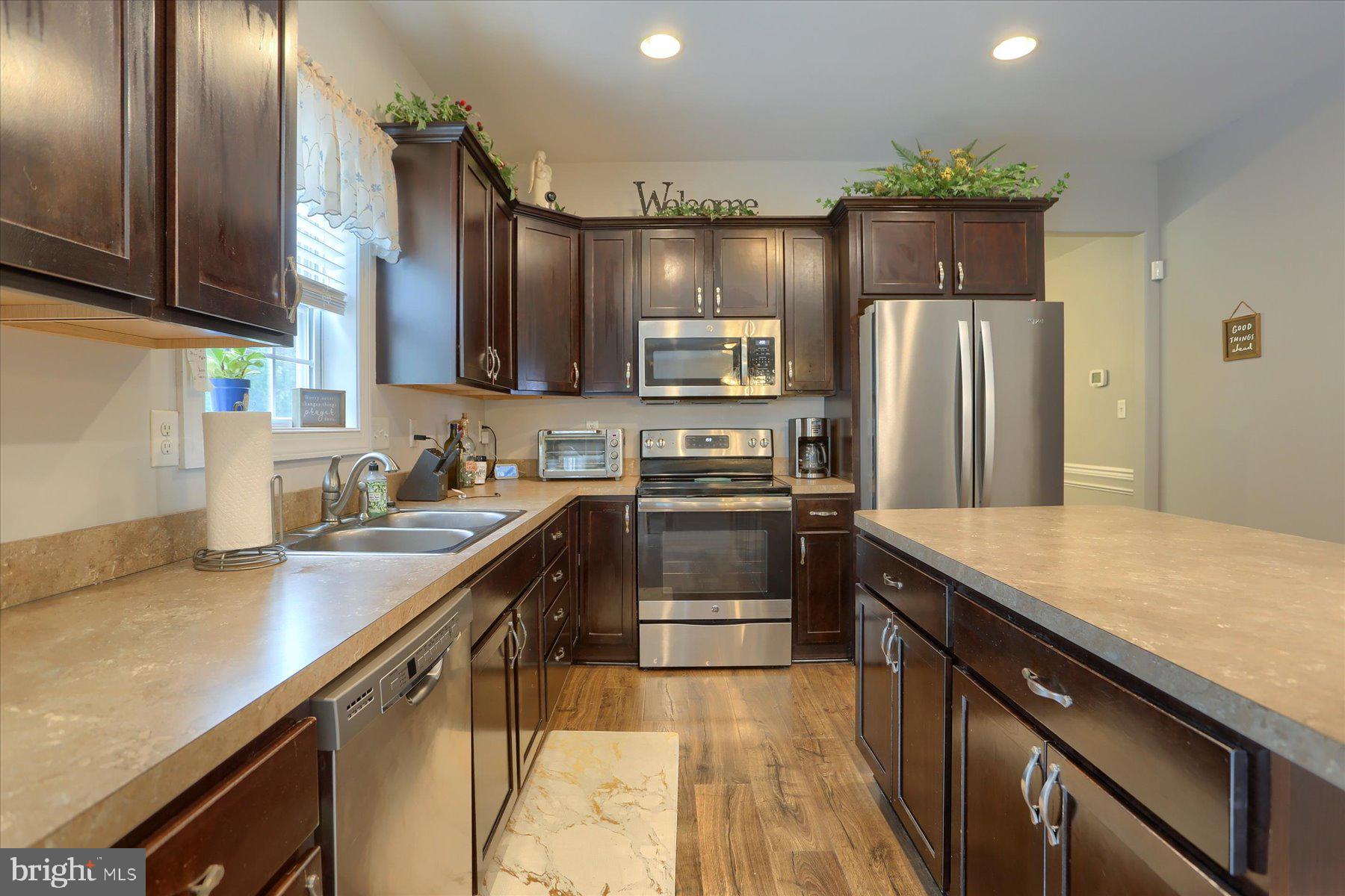 GRANTHAM CROSSING - Residential