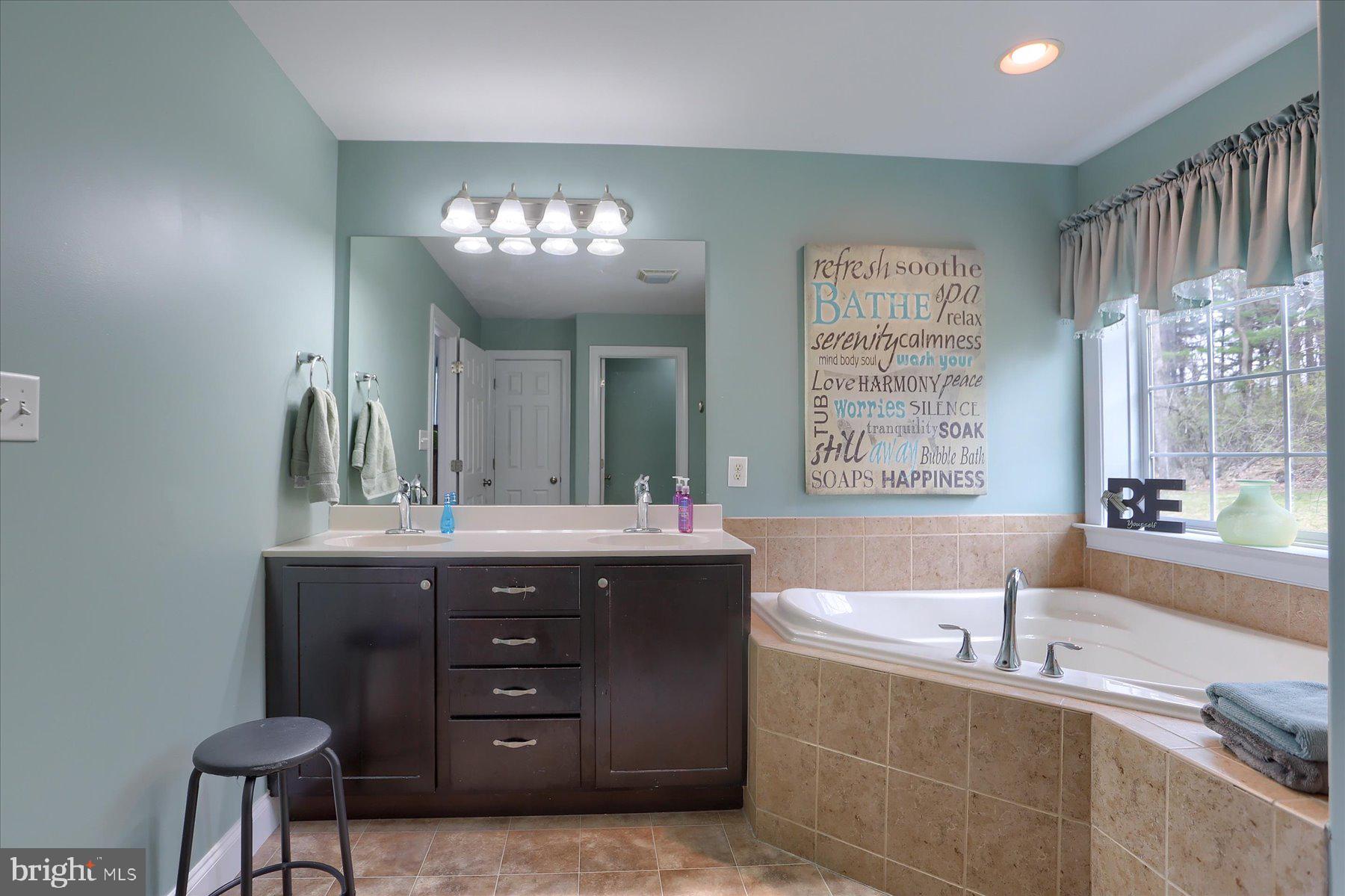 GRANTHAM CROSSING - Residential