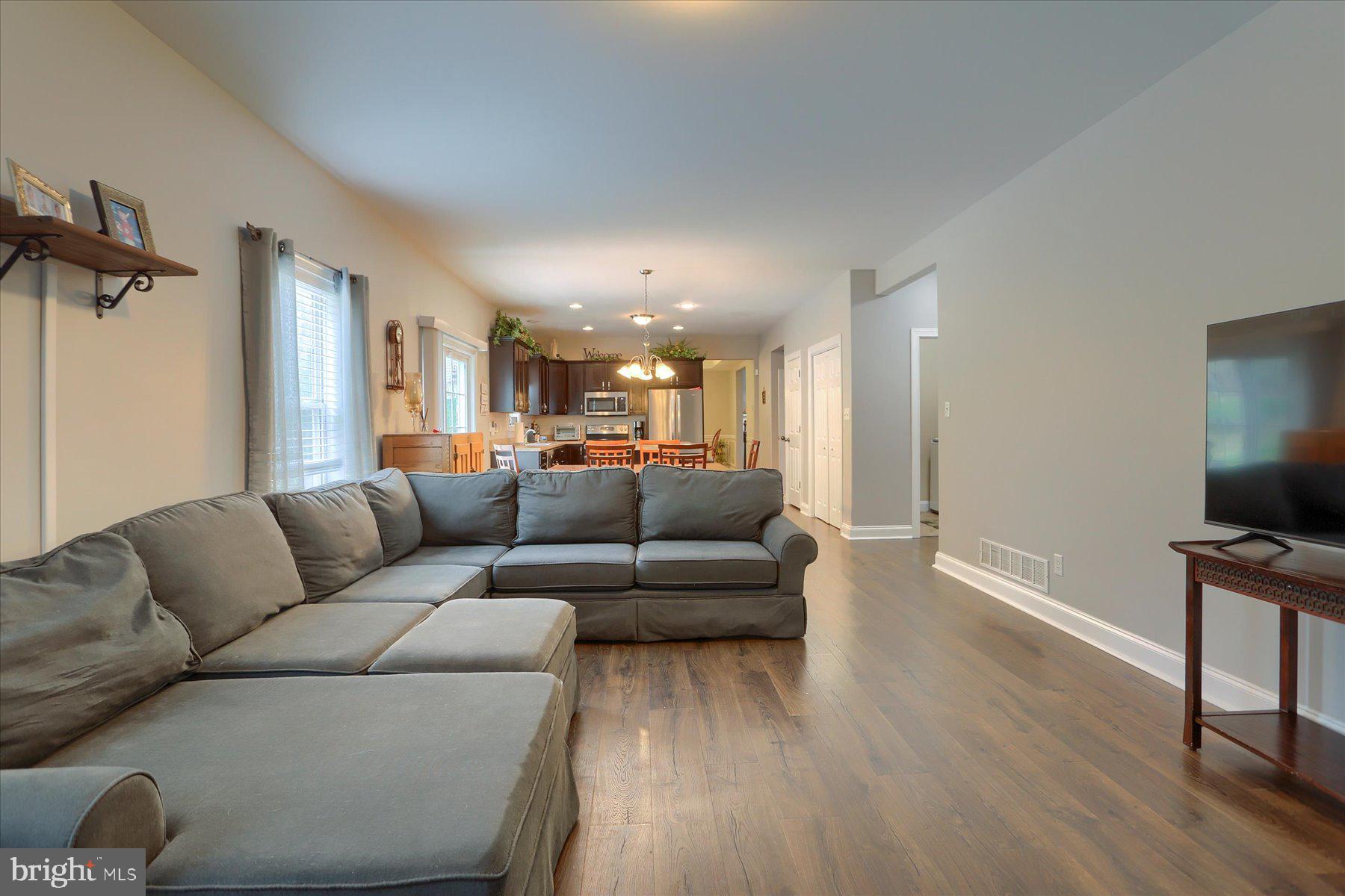 GRANTHAM CROSSING - Residential