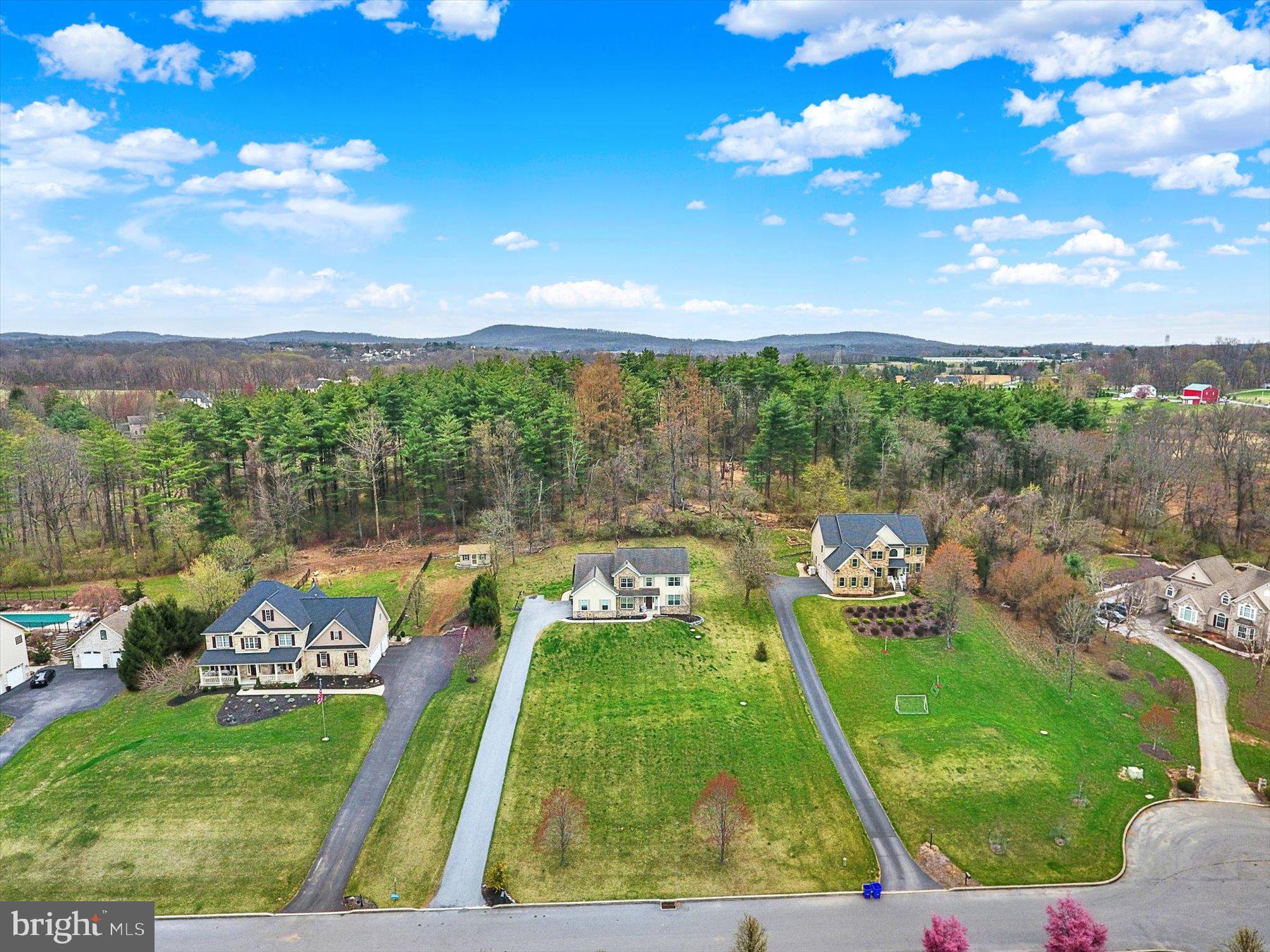 GRANTHAM CROSSING - Residential