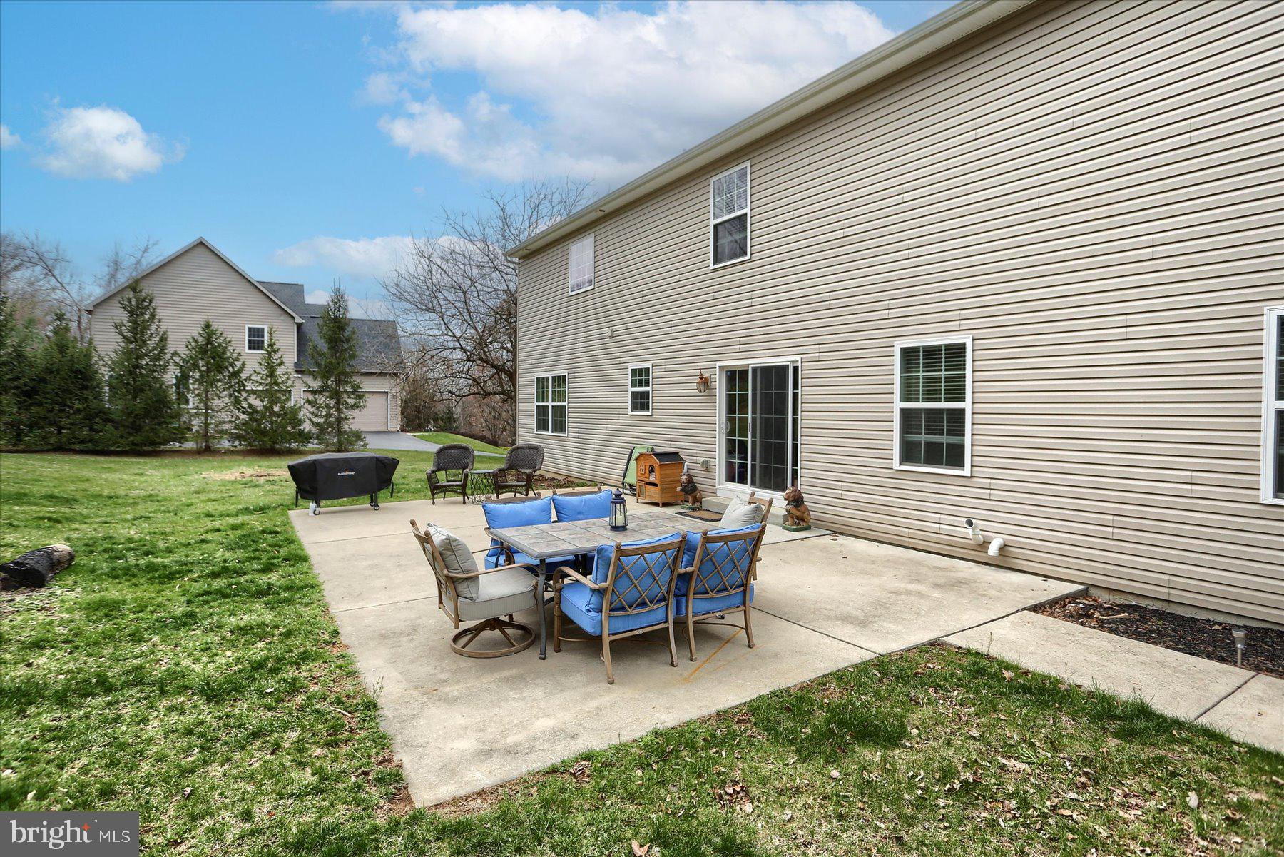 GRANTHAM CROSSING - Residential