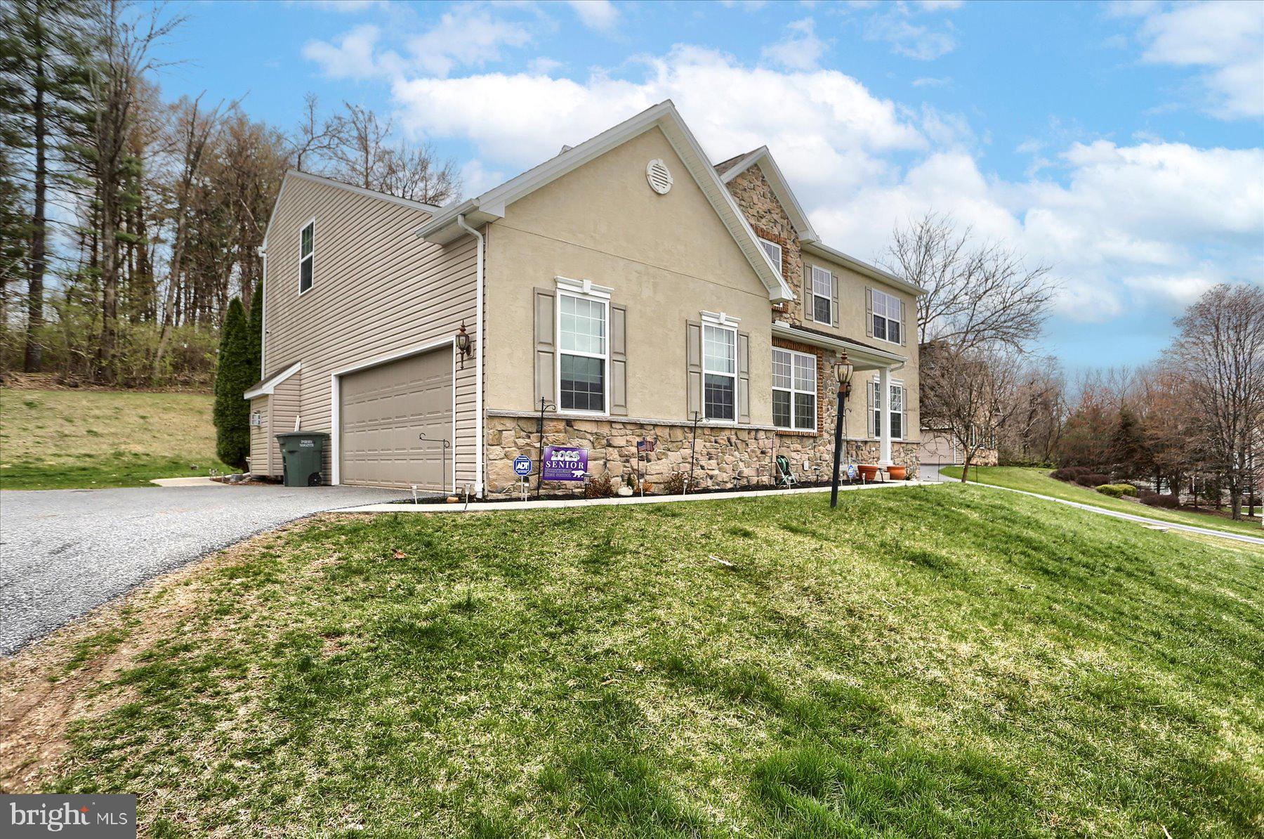 GRANTHAM CROSSING - Residential