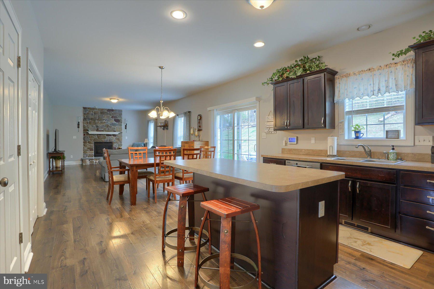 GRANTHAM CROSSING - Residential