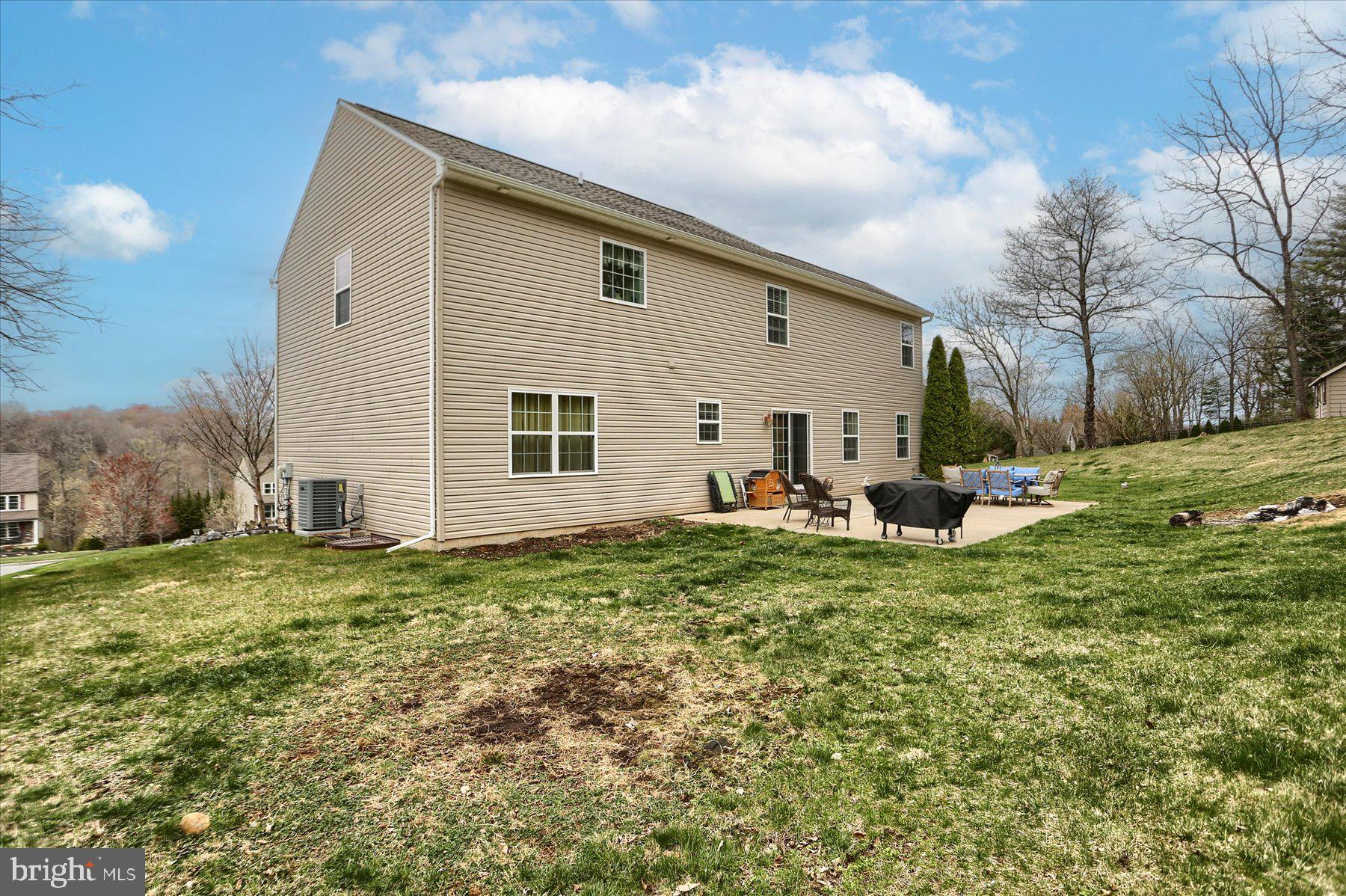 GRANTHAM CROSSING - Residential