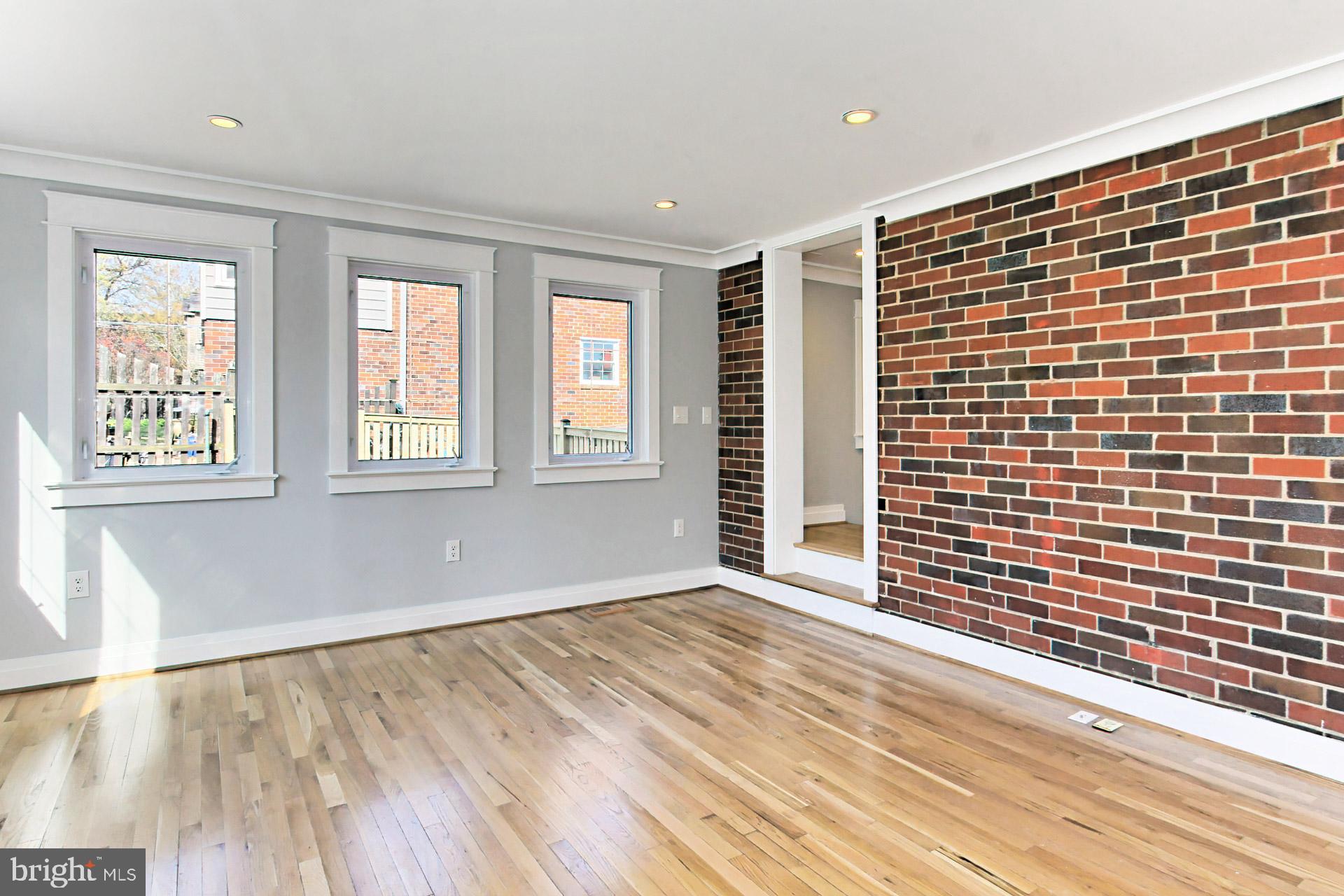 BEVERLY HILLS - Residential