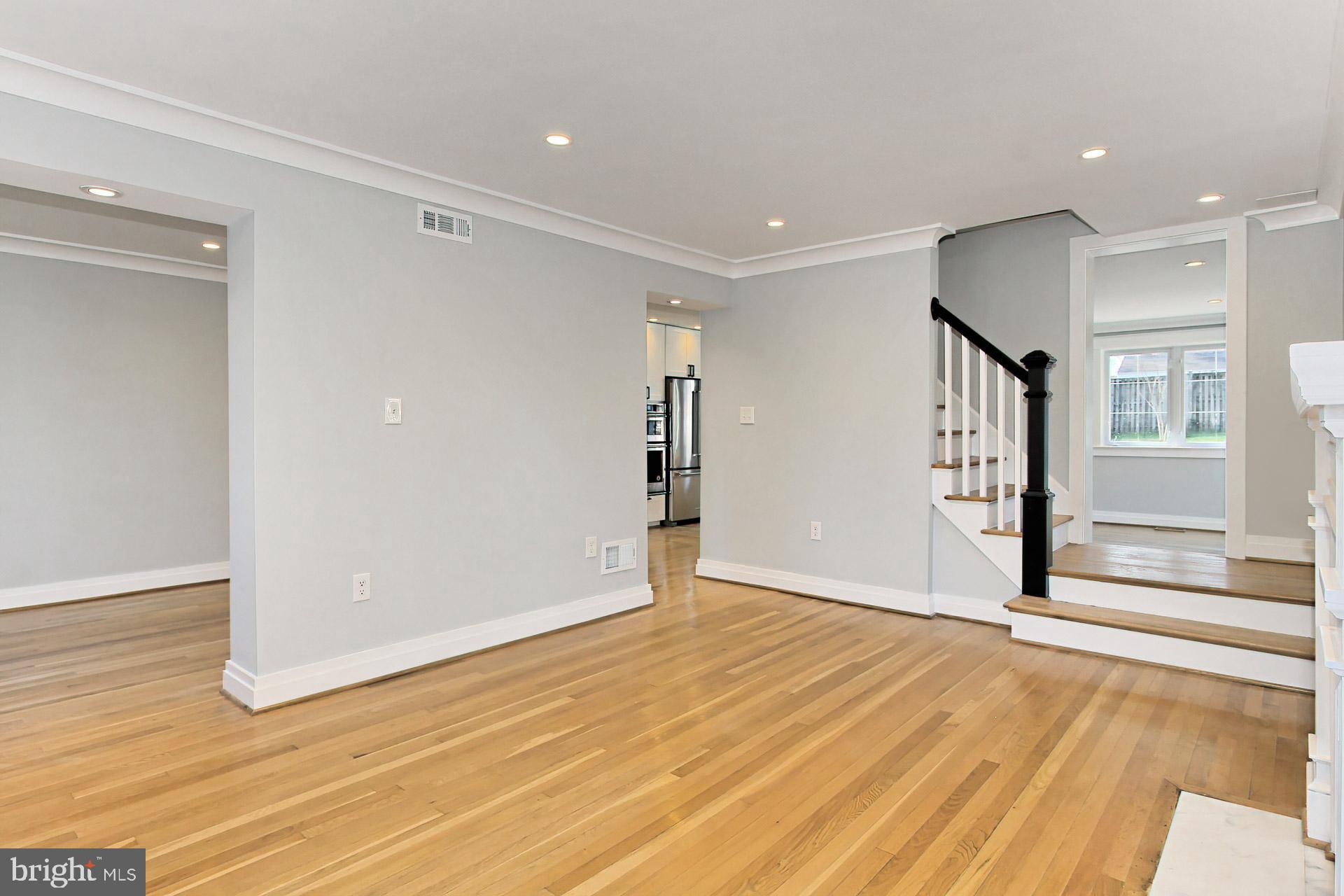 BEVERLY HILLS - Residential